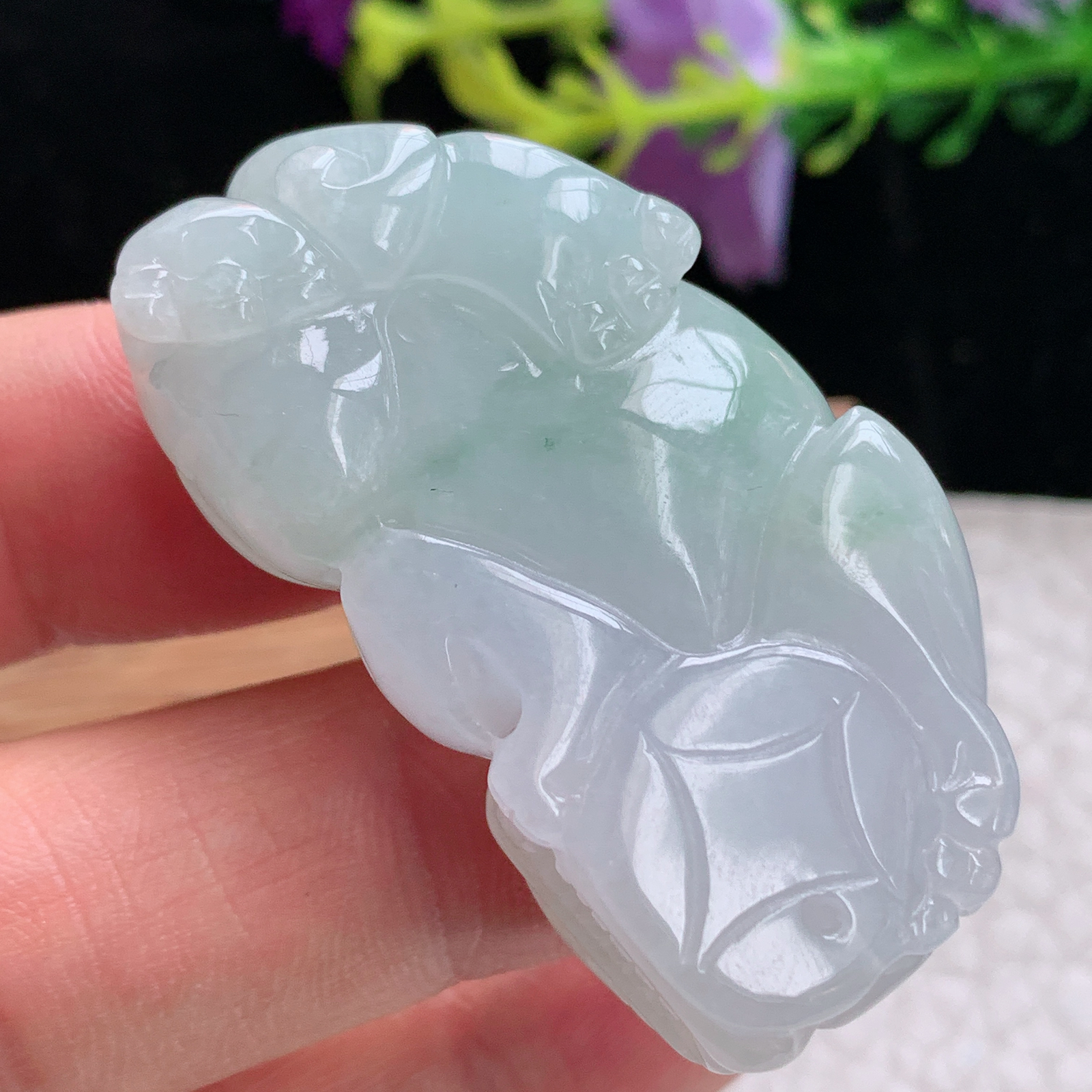 xo实拍44.8*23.5*12.2缅甸翡翠a货冰飘绿霸王貔貅 玉皮休挂件 玉坠