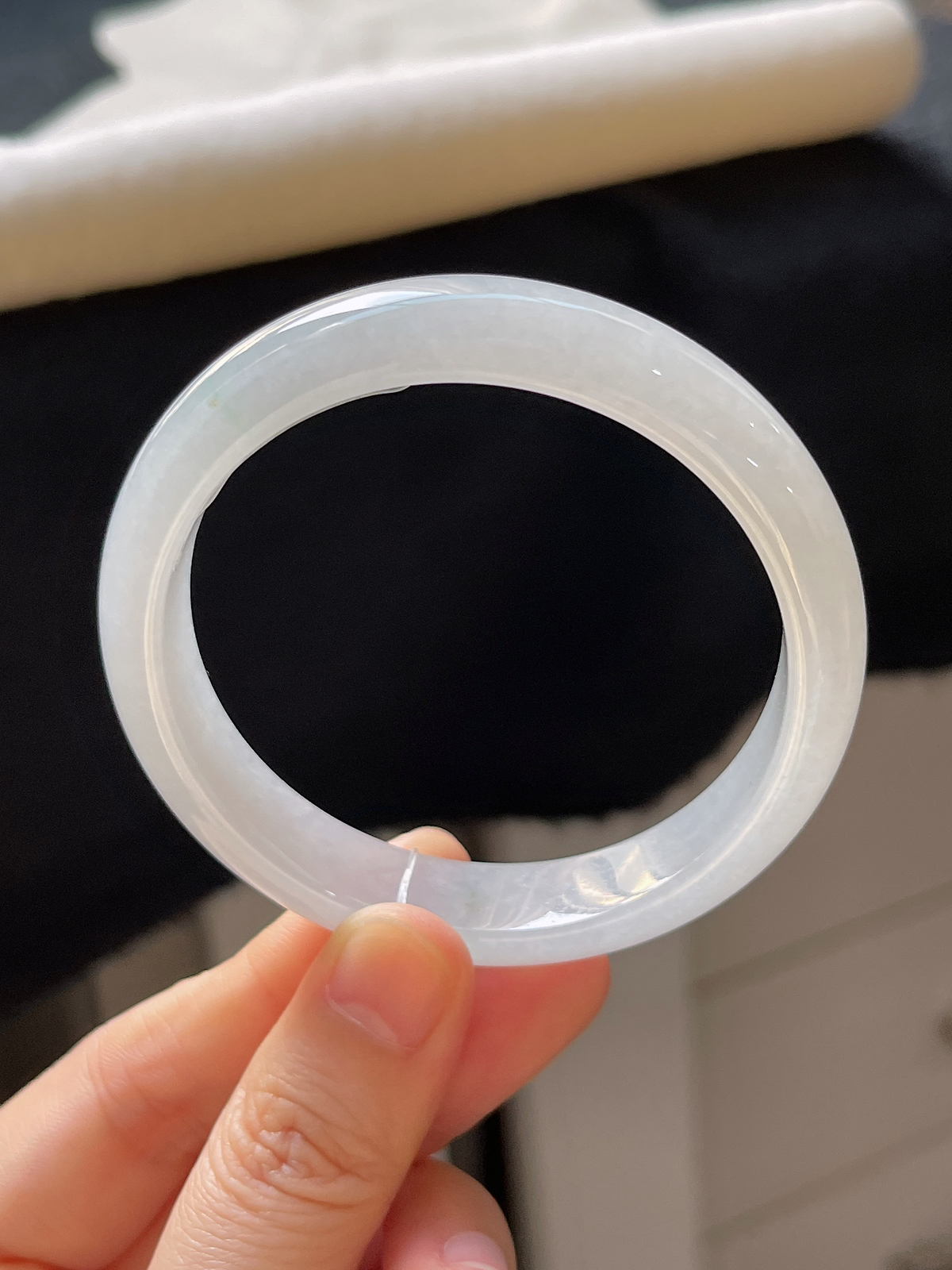 正圈54.5圈口，翡翠冰糯种白色手镯