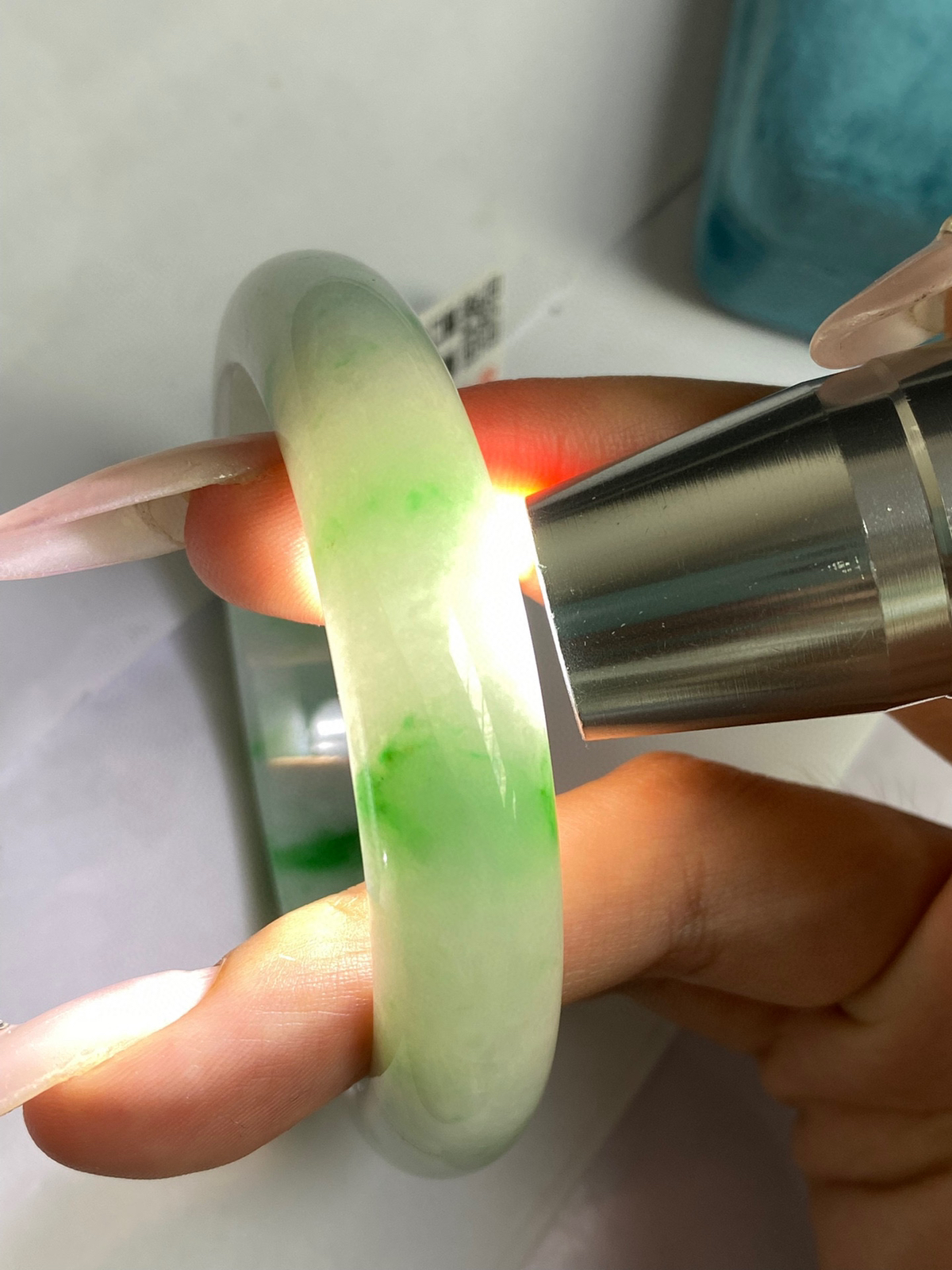 阳绿白底青正圈成品（纹不扣）

⭕️57-12.7-8.6