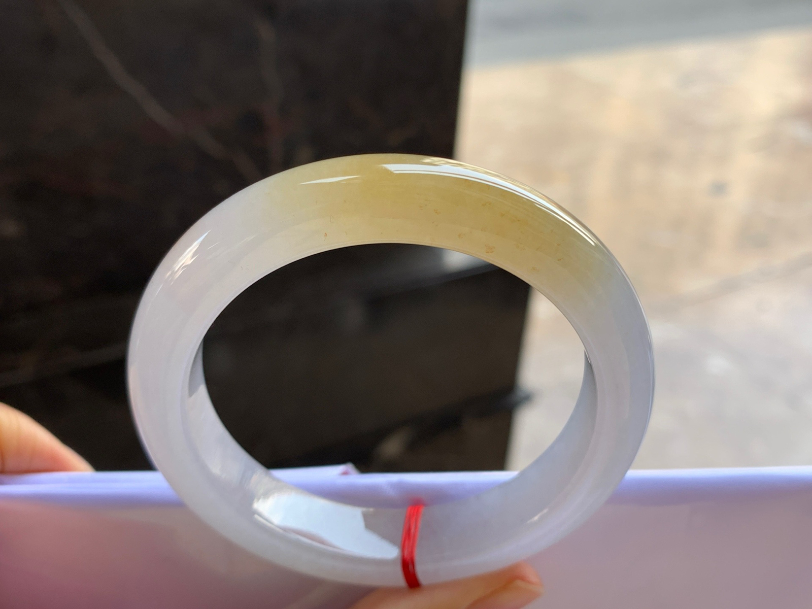 55-12-9

冰黄手镯^_^种水好