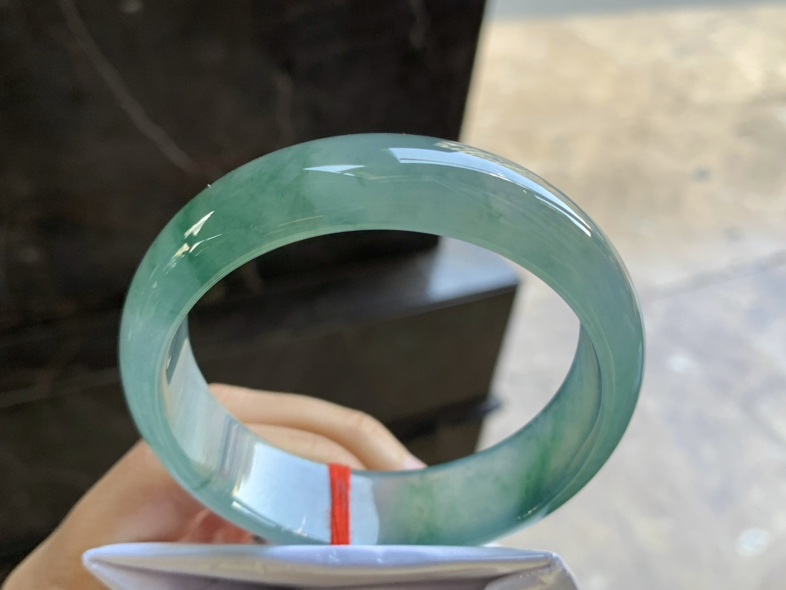 58.5-17-7.6

冰飘花宽版手镯^_^透亮 荧光十足