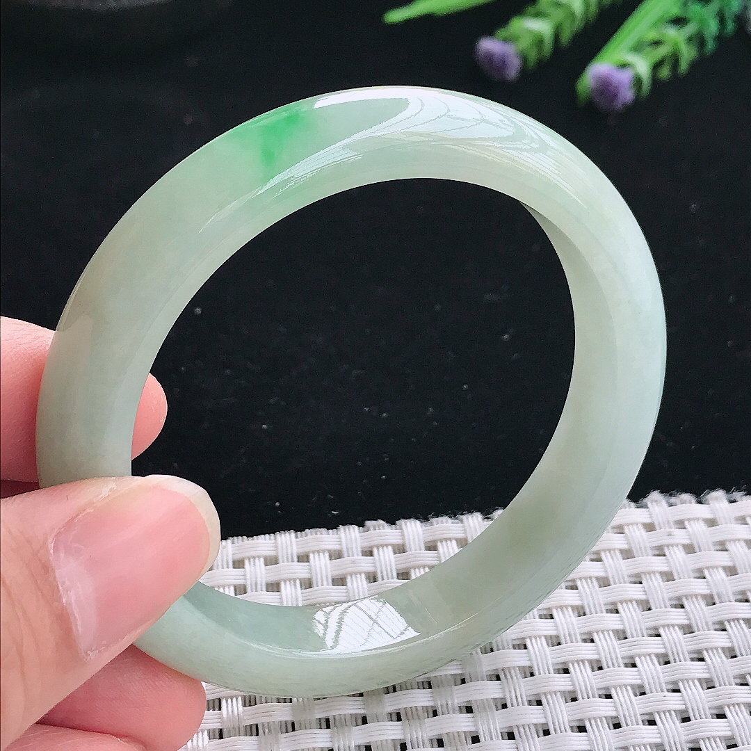 实拍A货翡翠55/11.2/8.2老坑冰润飘阳绿手镯玉镯手环