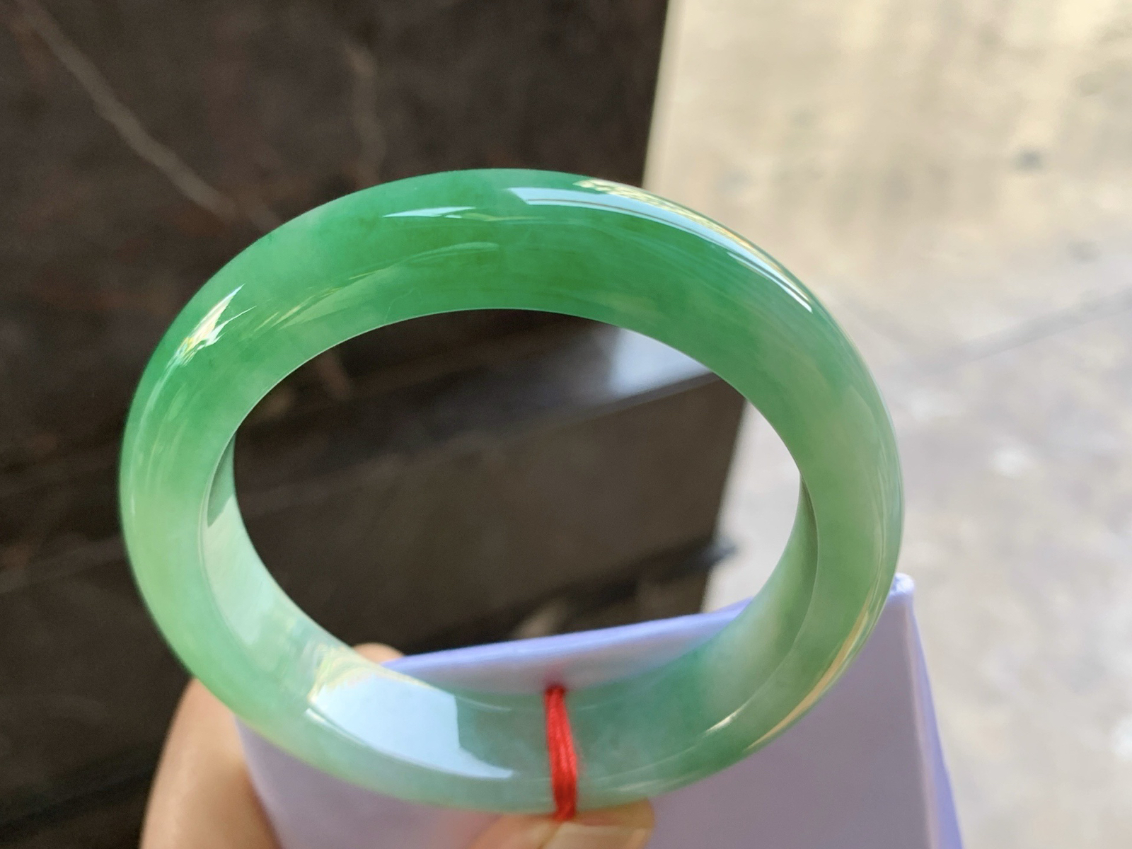 55-12.9-8.6

绿色手镯^_^鲜艳