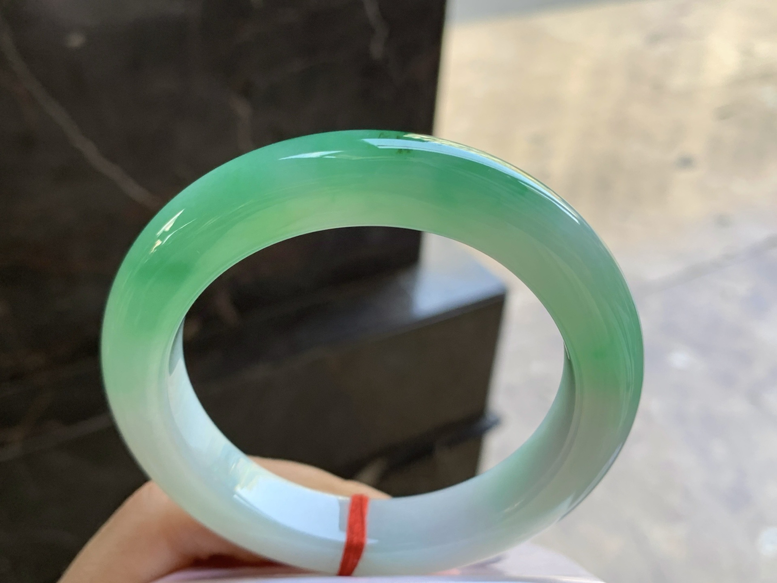 59-12.2-10.8

阳绿色手镯^_^色阳