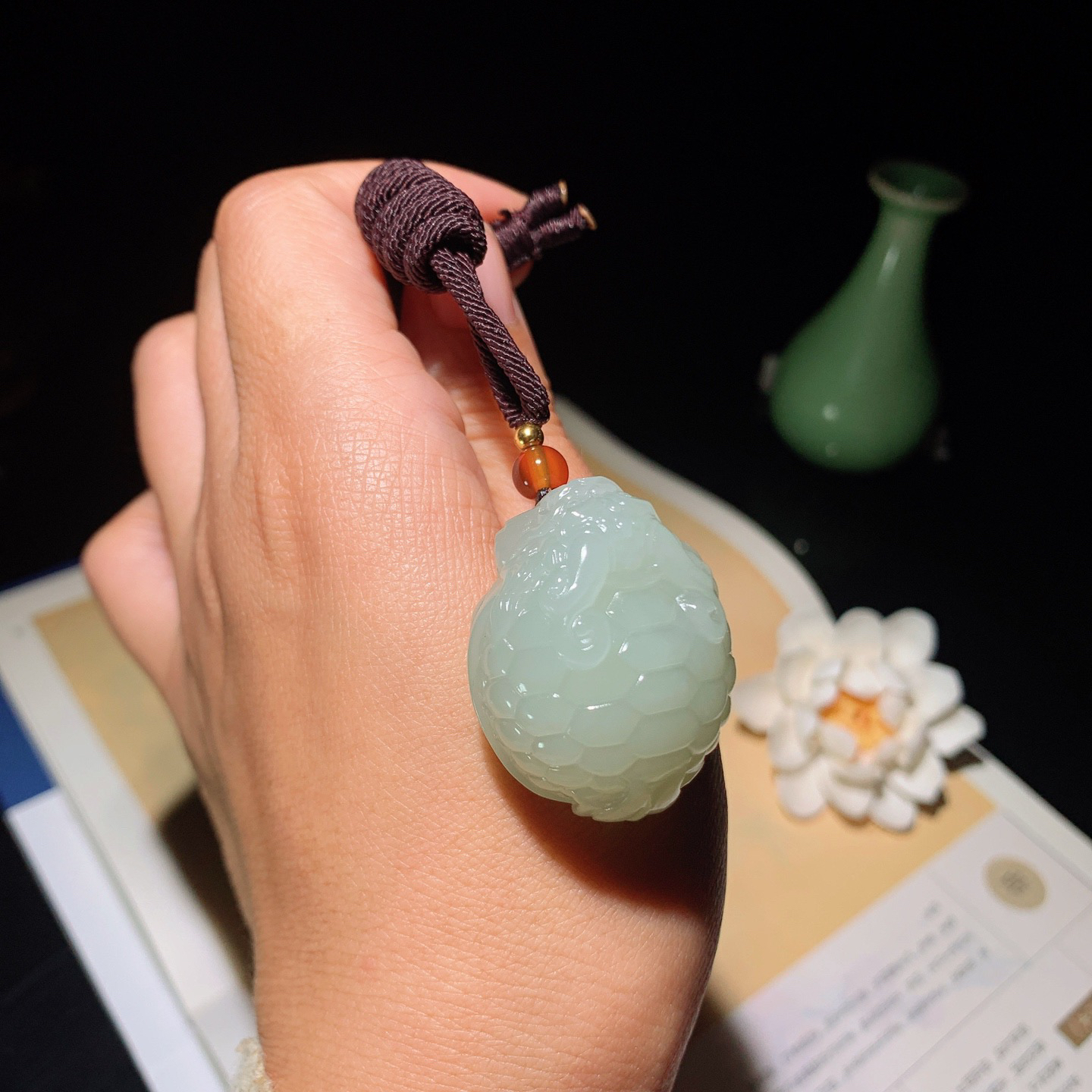 新疆且末料和田玉龙龟挂件 尺寸35/28/20重32克 玉质细腻油润 底色纯净 脂粉好，品质好。lt260323