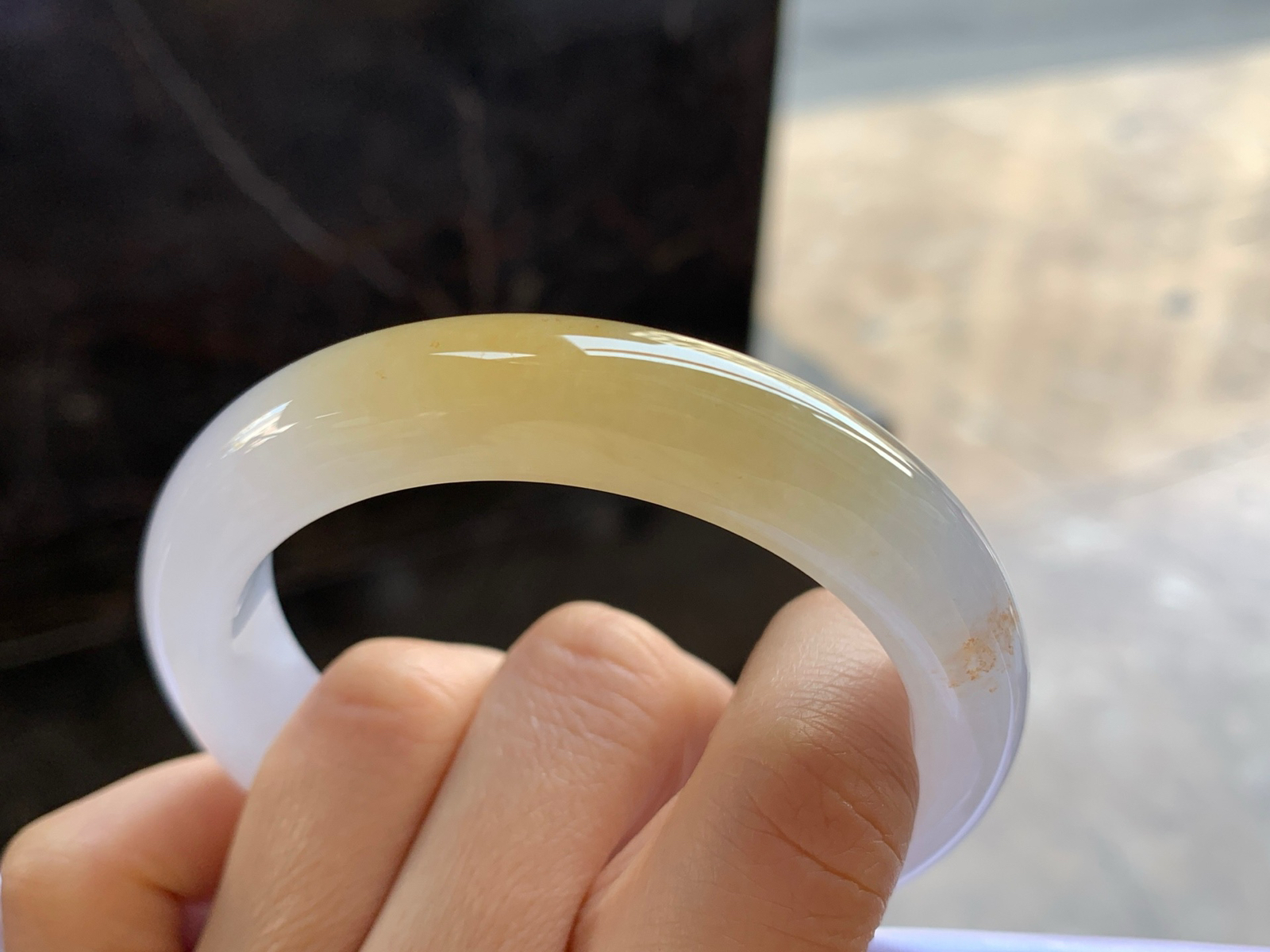 55-12-9

冰黄手镯^_^种水好