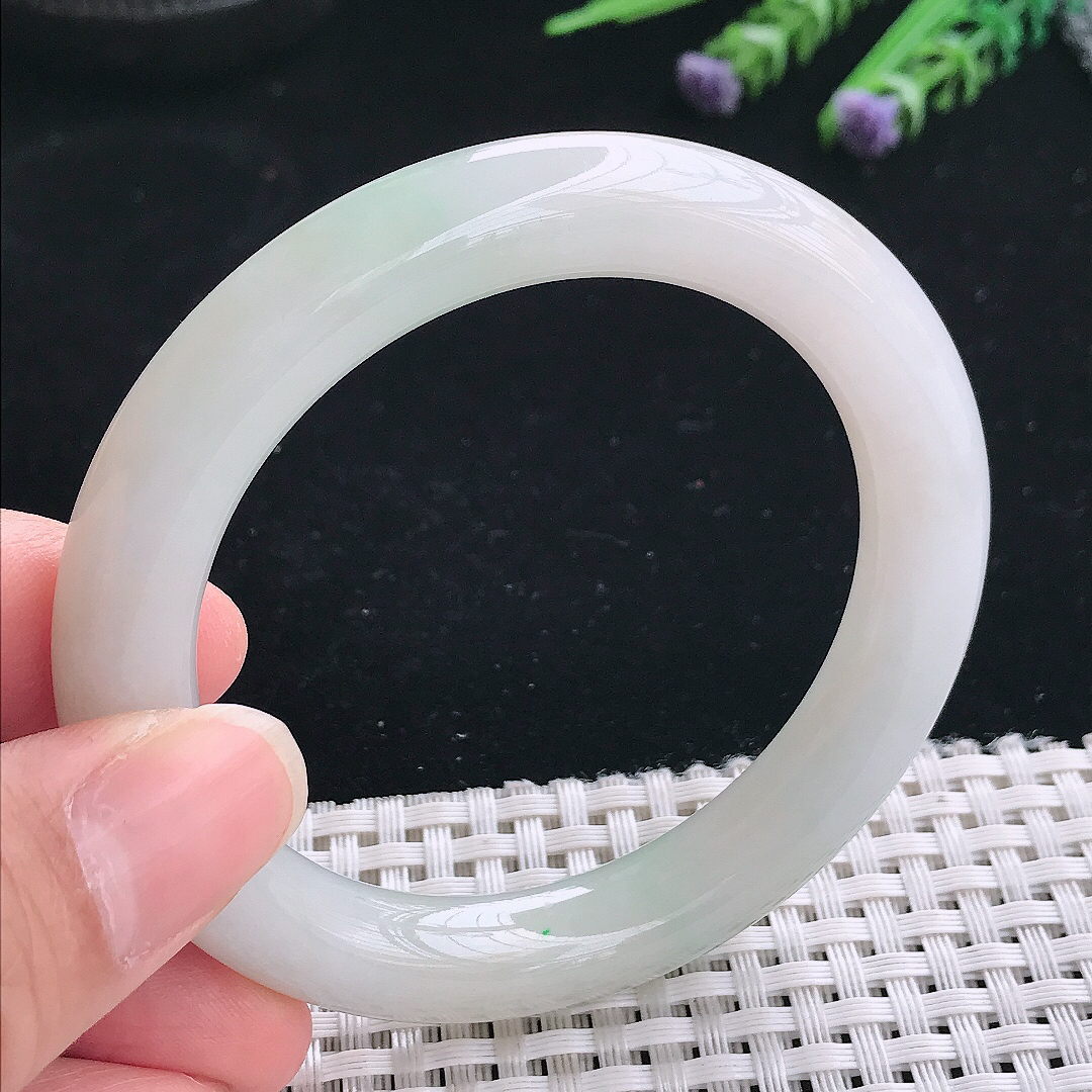 实拍A货翡翠54/10老坑秀气冰润圆条手镯玉镯手环