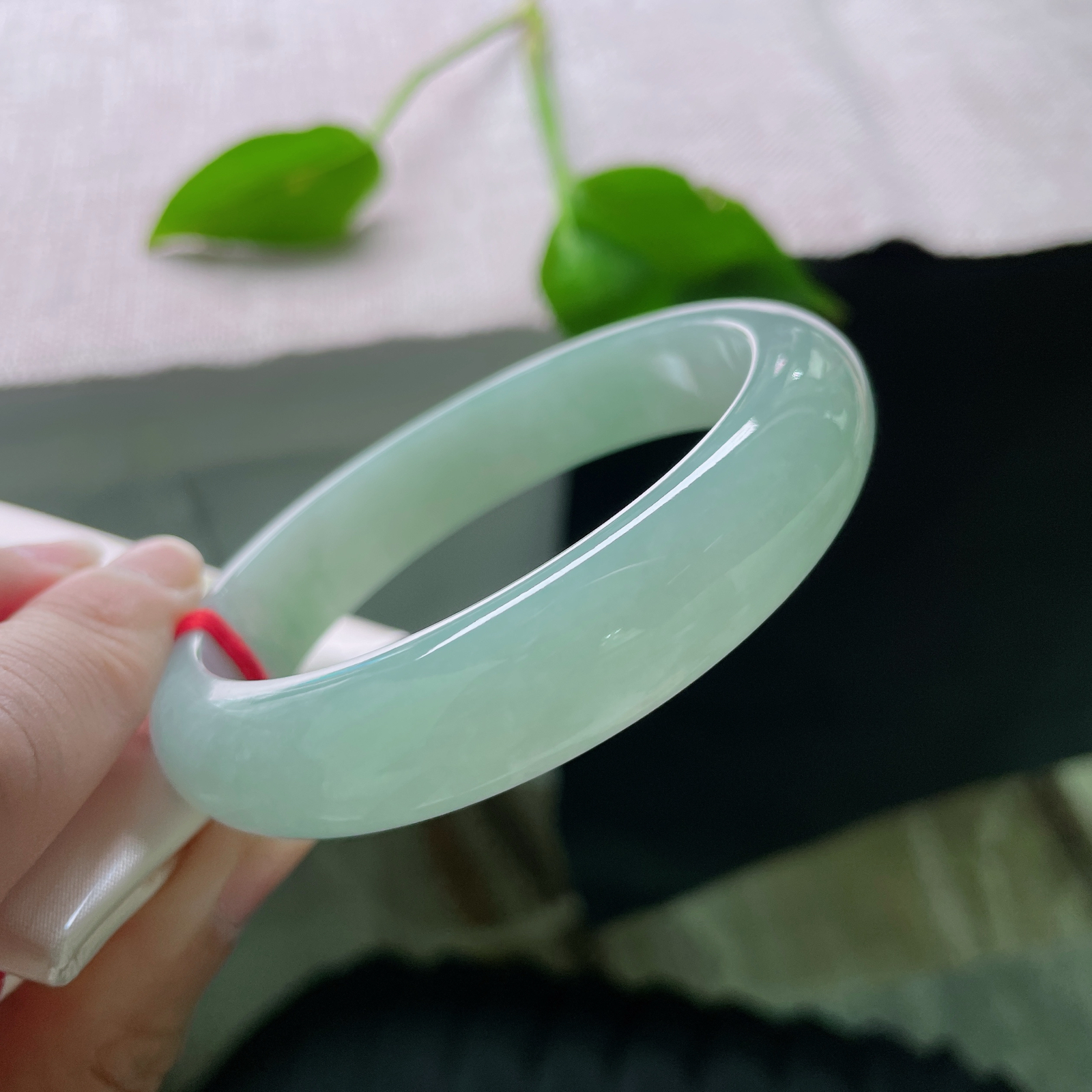 58.2/13.5/8.2，绿底正圈，柔润细腻，种老，干净，小清新，灵动雅致