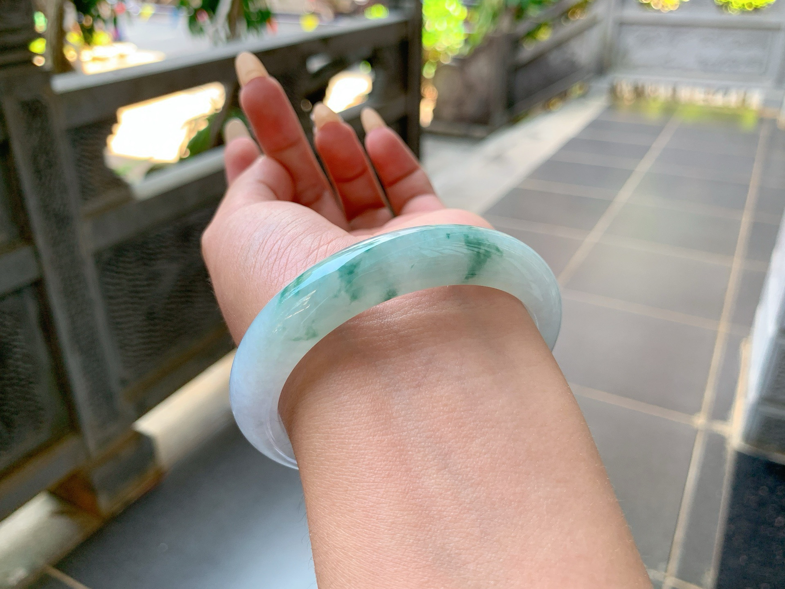 ｜56圈口
冰飘蓝花，花色灵动飘逸，清新脱俗，端庄优雅，