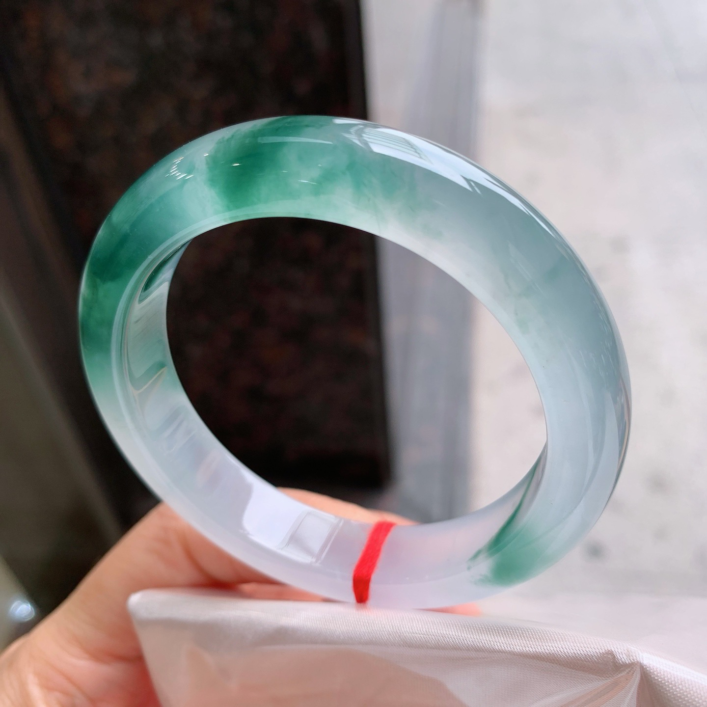 1#正圈高冰飘花 尺寸：54.2/11.7/8.9