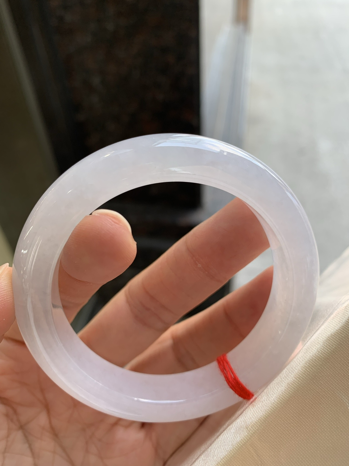 正圈冰镯 无瑕 尺寸：54.8/12/9.3  冰润