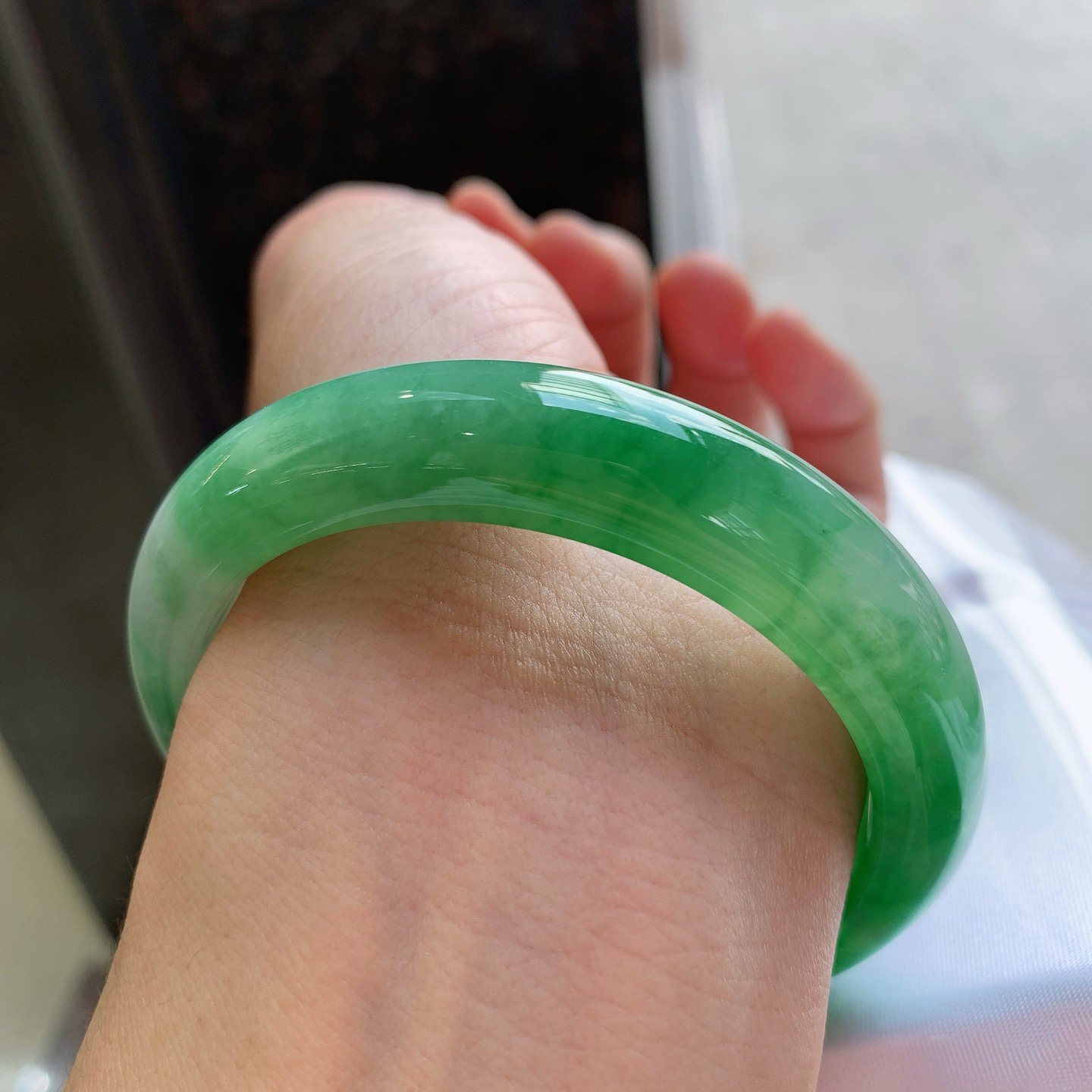 正圈飘绿 无瑕 尺寸：58.6/13/9 色辣