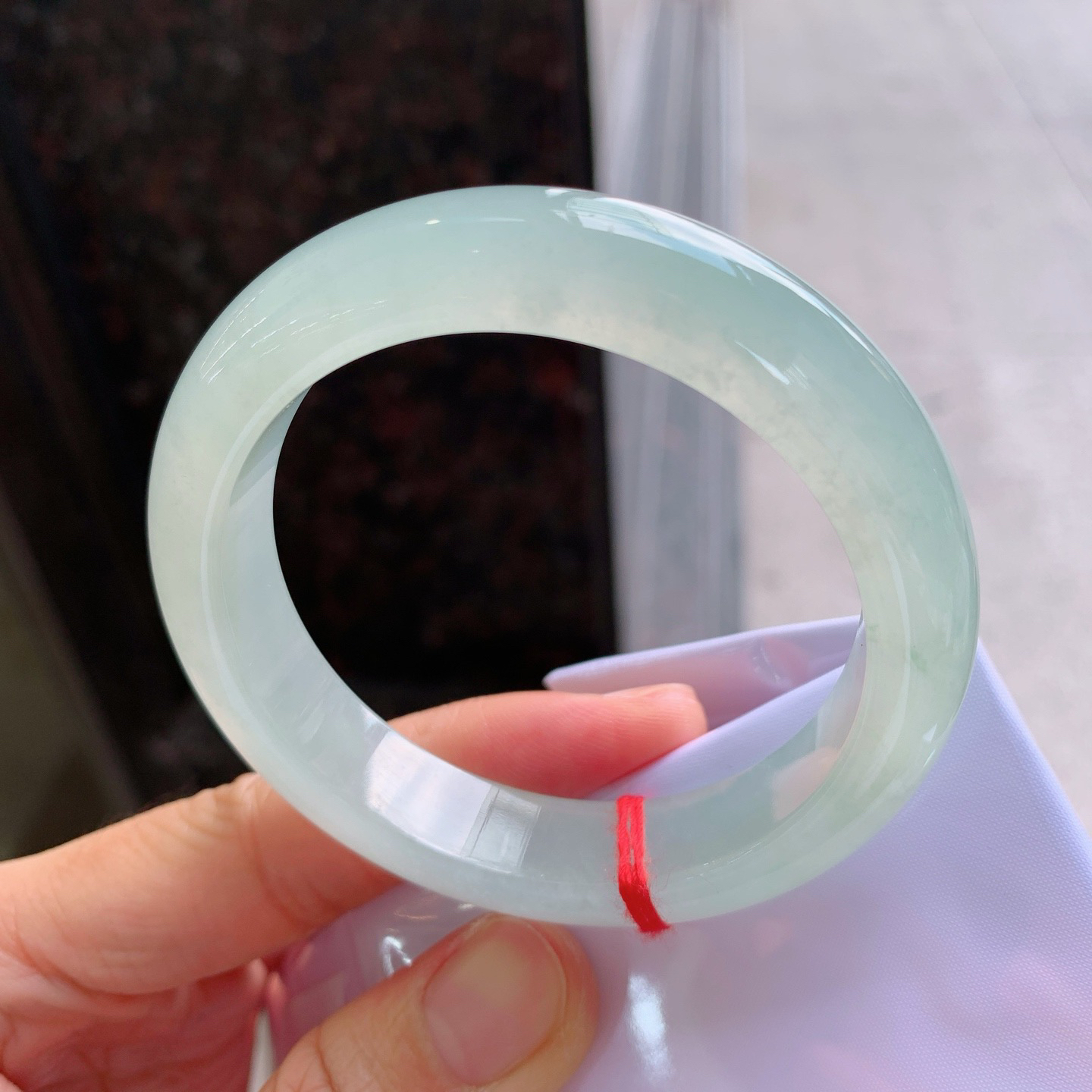 正圈冰晴 无瑕 尺寸：54.3/11.8/8.6  冰润