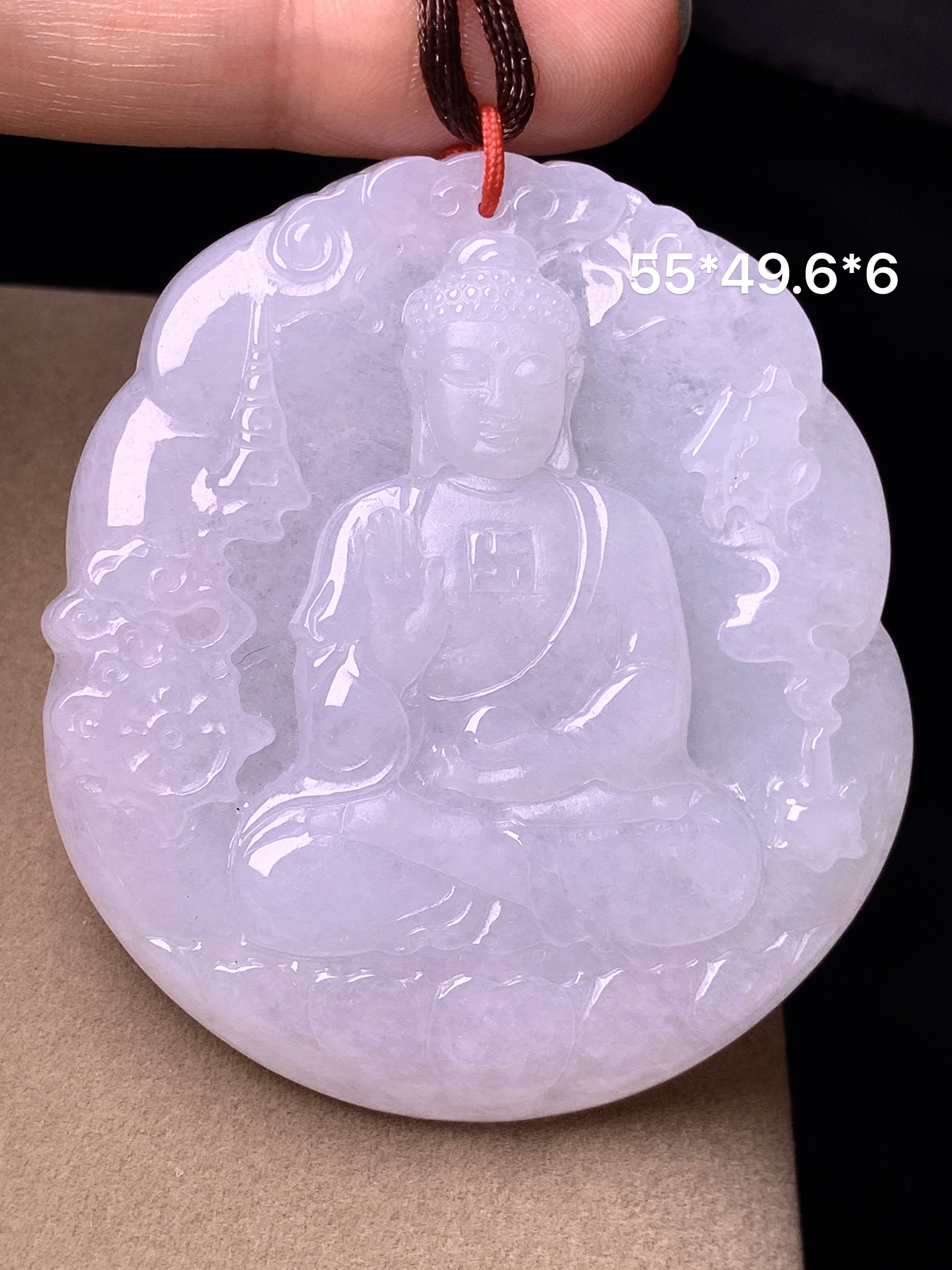 冰种大日如来吊坠 玉质细腻 色泽艳丽清新 水润亮眼 整体尺寸65*49.6*6b2