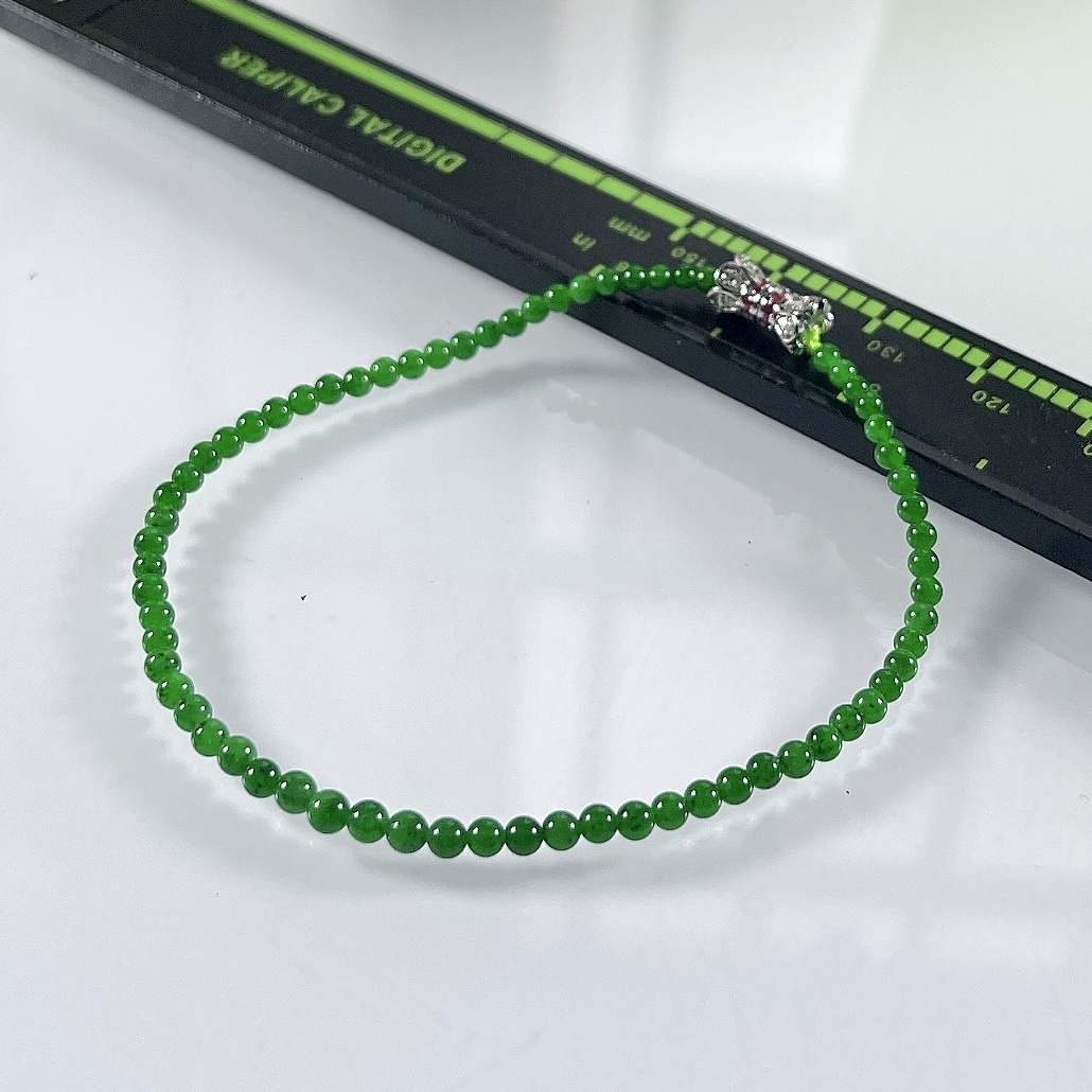 缅甸天然翡翠A货，卡2.7冰种满绿帝王绿小米珠小圆珠手串手链，尺寸：2.7mm/68颗，长度175mm，重量：2.70g