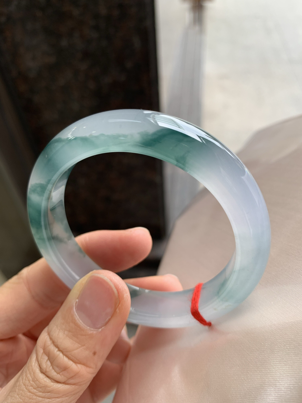 2#正圈高冰飘花 无瑕 尺寸：55/11.7/8.7 ！起荧光