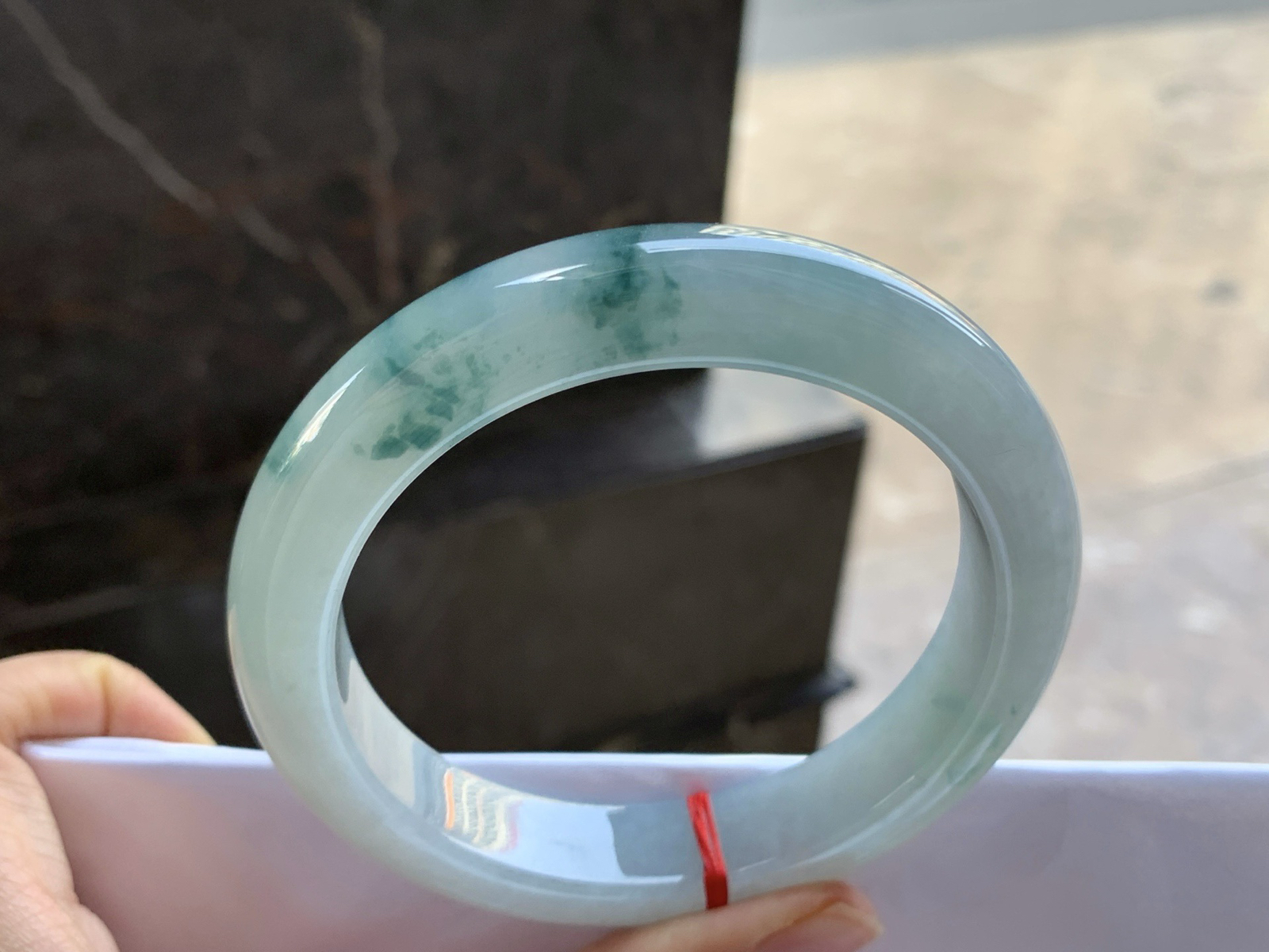 62-12.7-9.8

蓝花大圈手镯^_^飘花浓郁 鲜艳