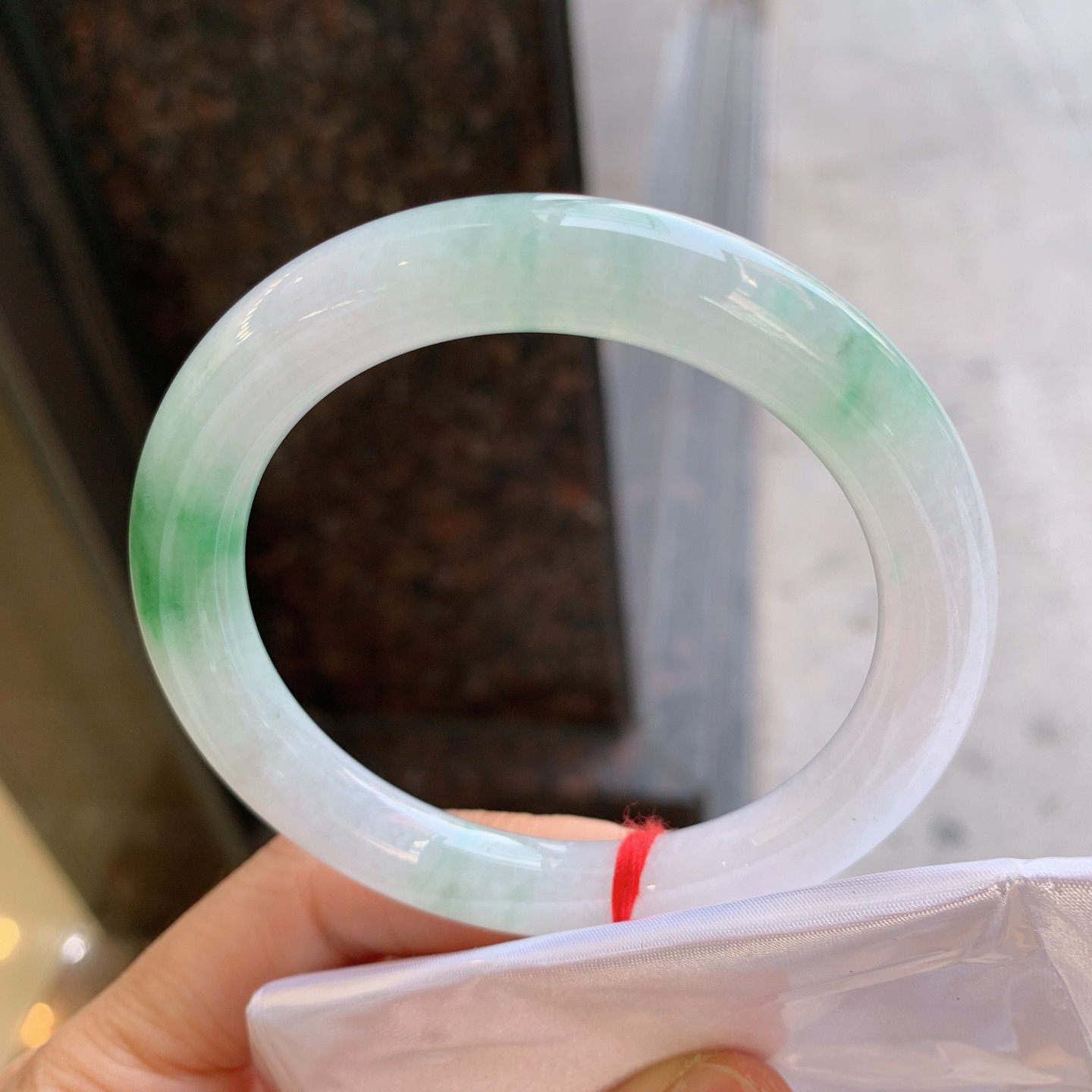 圆条飘绿 无瑕 尺寸：56/9.5 清爽