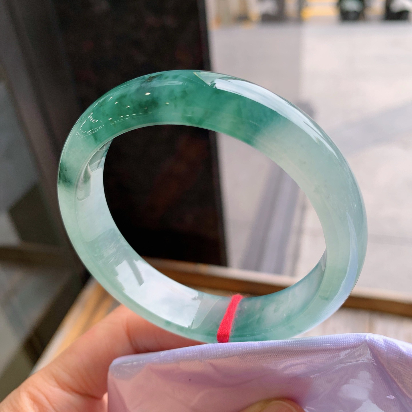 正圈冰飘花 表皮微瑕疵 尺寸：57.4/14/8  宽版