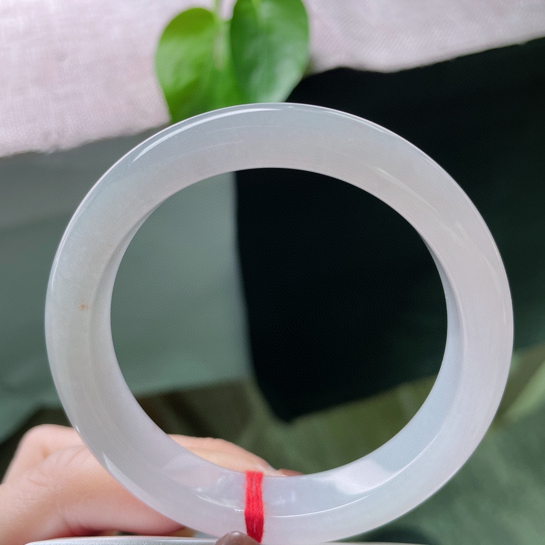 56.3/12.2/8.5淡紫正圈，冰润细腻，清新，温婉可人，洒金