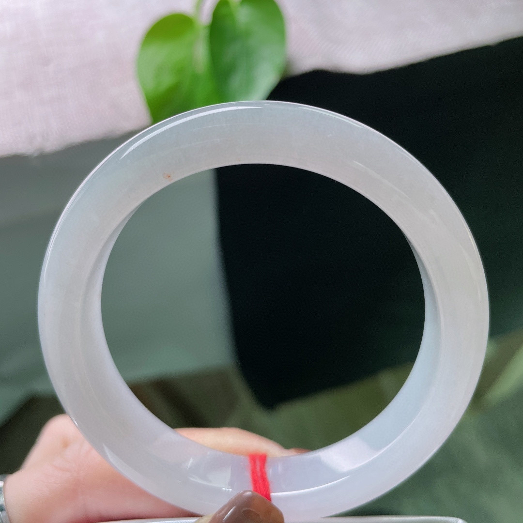 56.3/12.2/8.5淡紫正圈，冰润细腻，清新，温婉可人，洒金