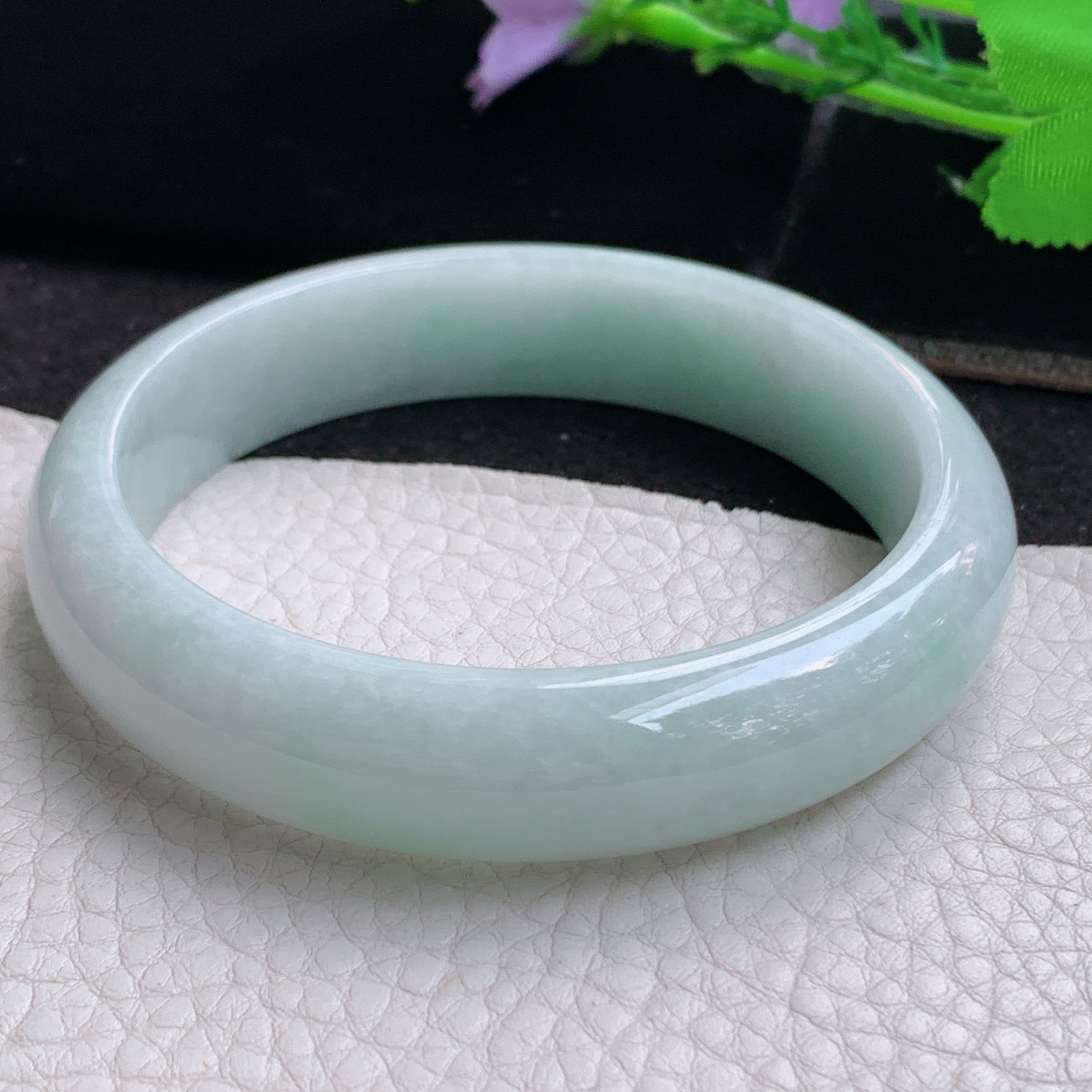 js大圈口63.5*15*8.2平安镯 天然翡翠A货玉手镯精美浅绿正圈玉手环