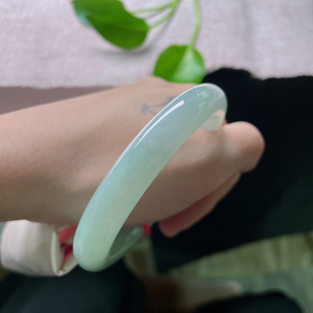 54/10.3蓝底圆条，镯似人生，圆圆满满，上手温柔雅致，指甲纹，