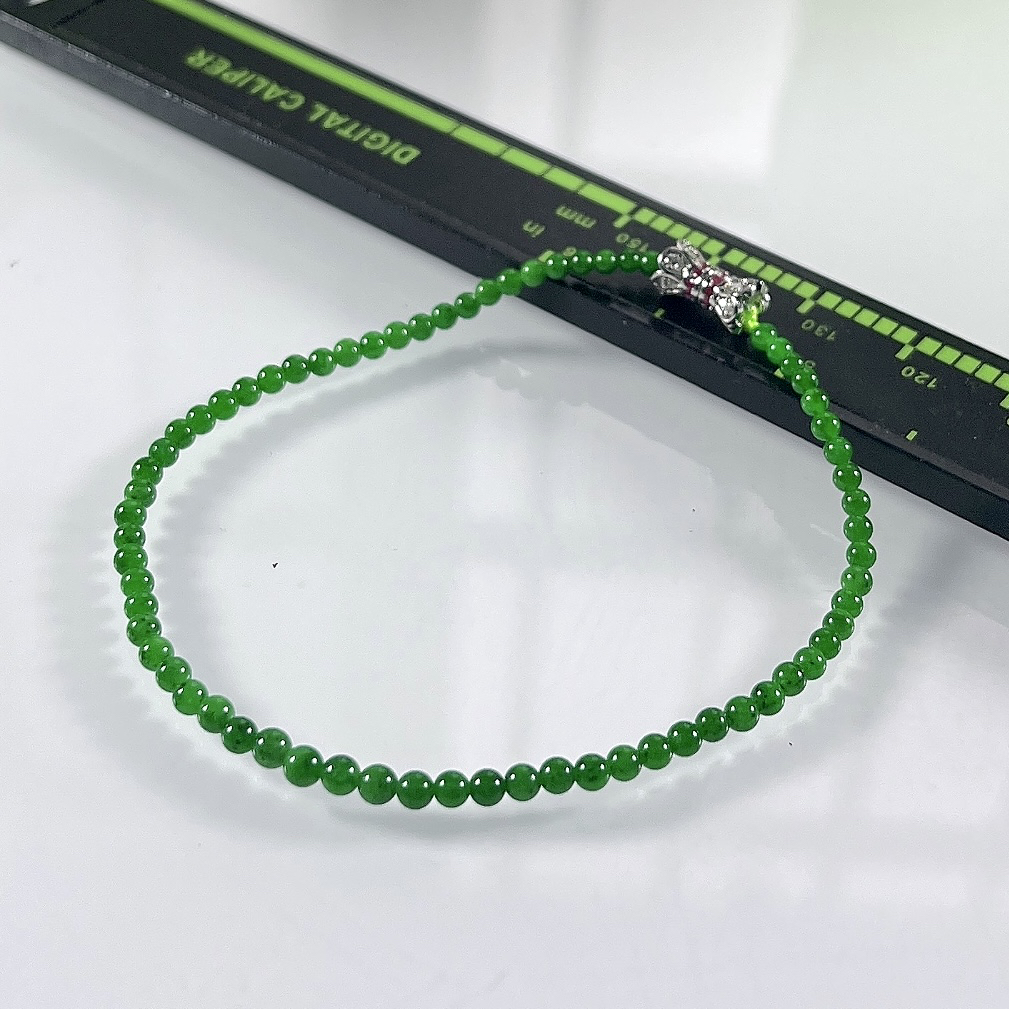 缅甸天然翡翠A货，卡2.7冰种满绿帝王绿小米珠小圆珠手串手链，尺寸：2.7mm/68颗，长度175mm，重量：2.70g