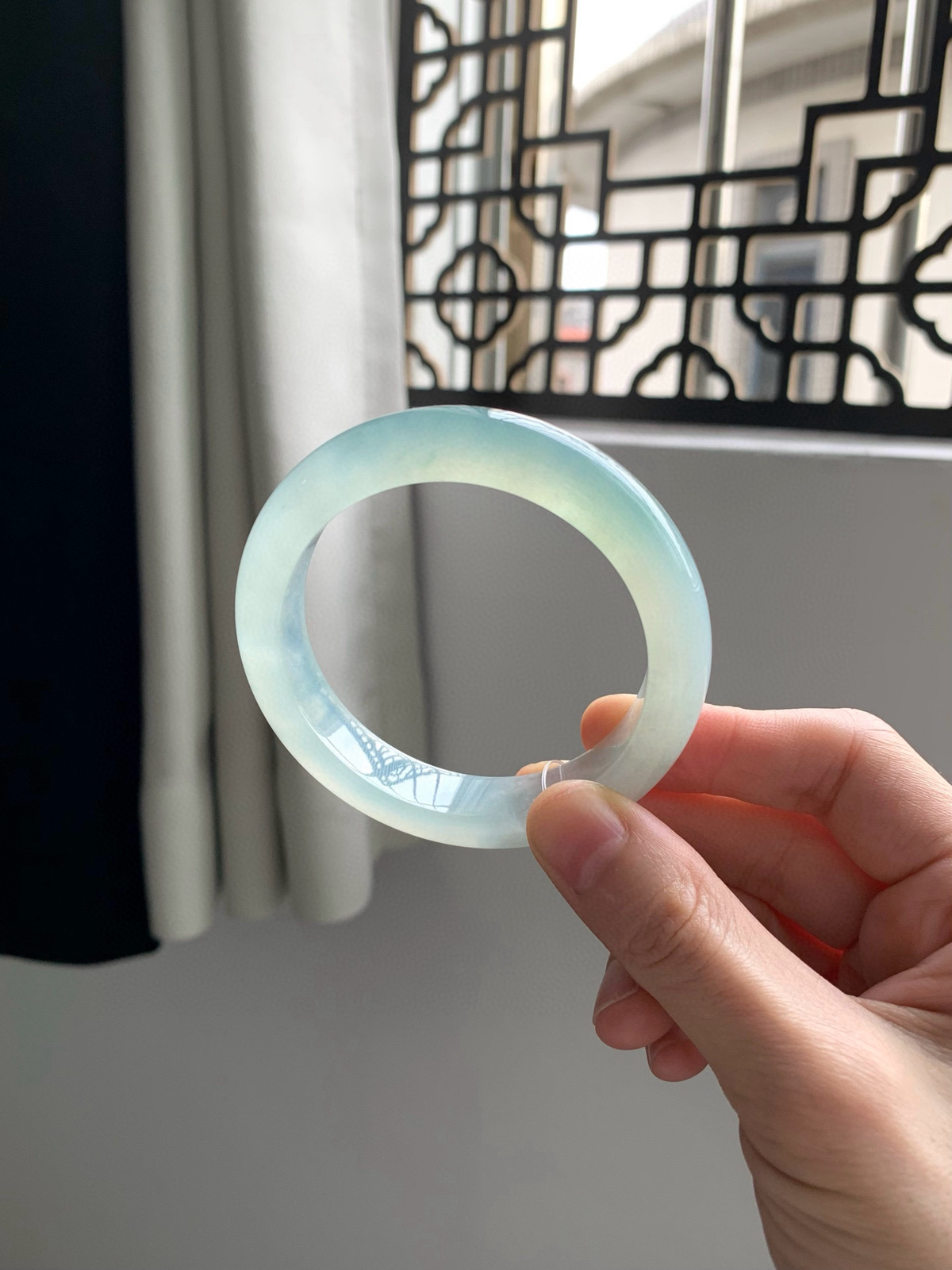 圈口55高冰晴起光淡半山水成品手镯