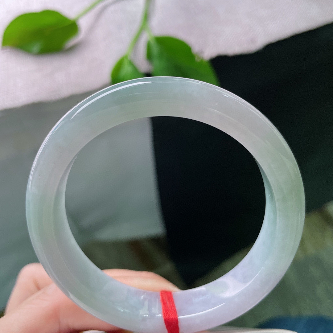 56.7/12/8.5，春彩正圈，细糯为纸，双色为画，每一圈转动都是流动的江南烟雨