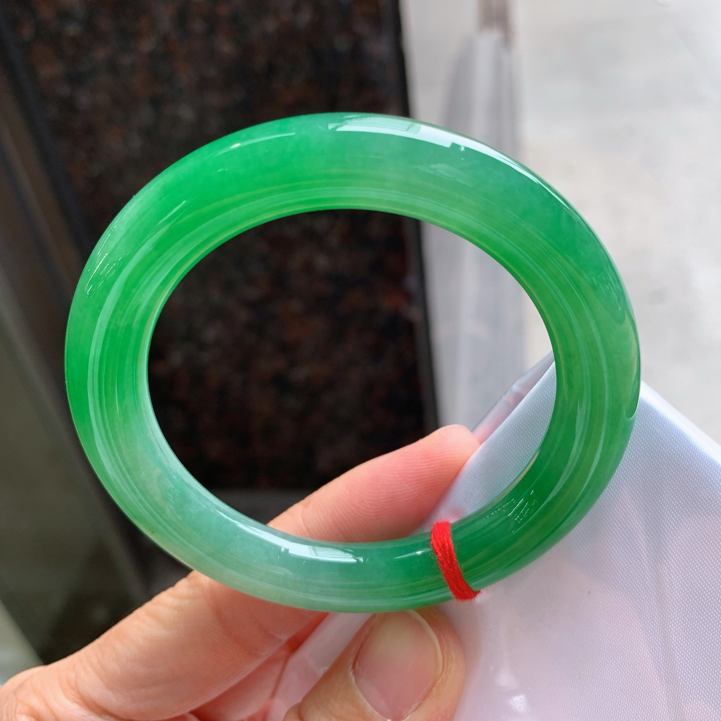 圆条满色 无瑕 尺寸：54.5/10.1/10.4 色辣