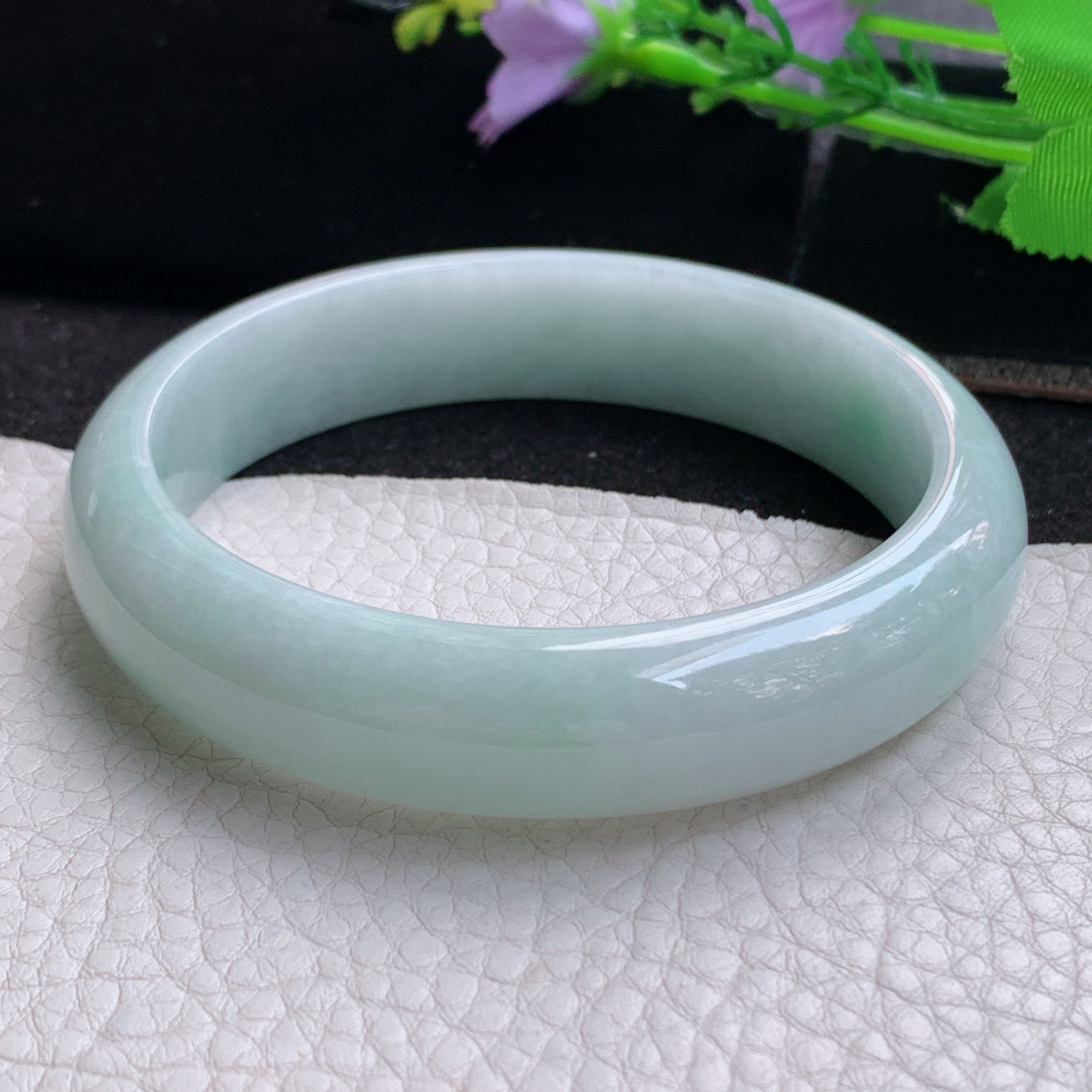 js大圈口63.5*15*8.2平安镯 天然翡翠A货玉手镯精美浅绿正圈玉手环