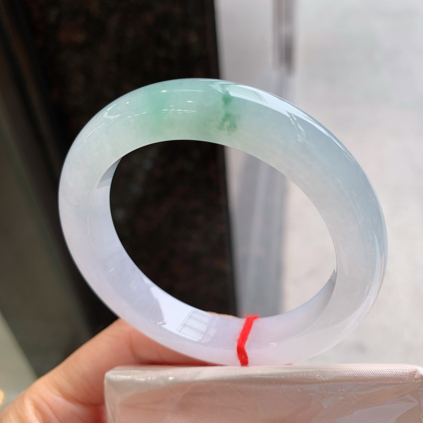 正圈冰飘花 无瑕 尺寸：54/10.7/9.5  清爽