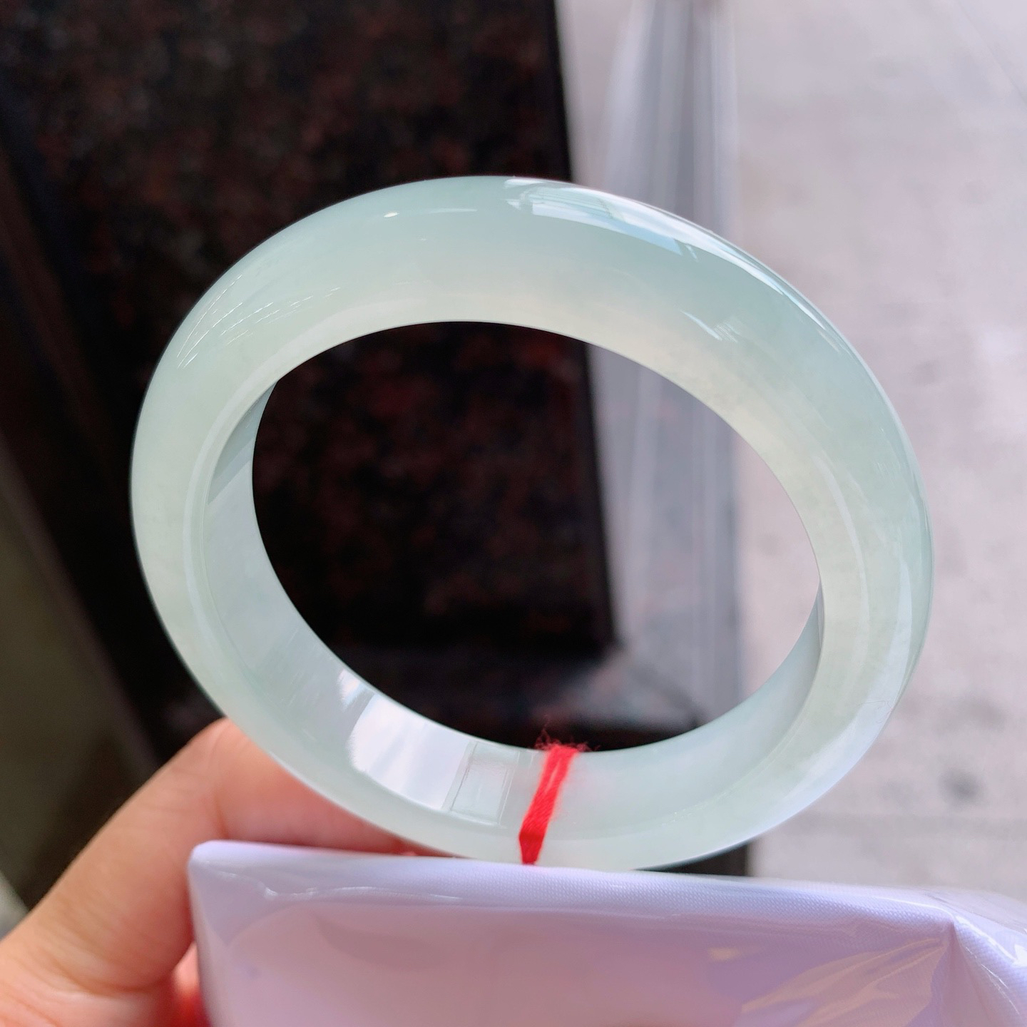 正圈冰晴 无瑕 尺寸：54.3/11.8/8.6  冰润