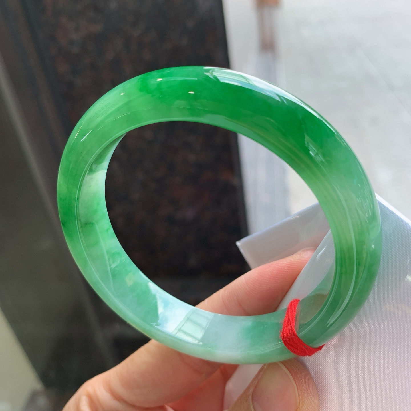 正圈飘绿 无瑕 尺寸：58.6/13/9 色辣