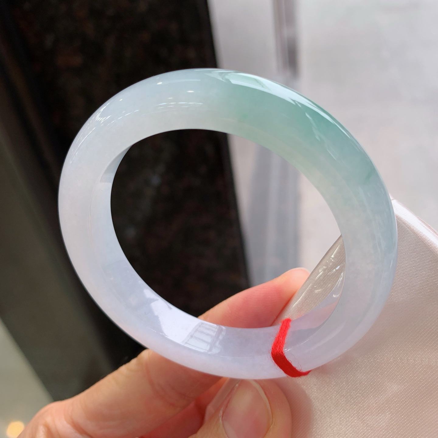 正圈冰飘花 无瑕 尺寸：54/10.7/9.5  清爽