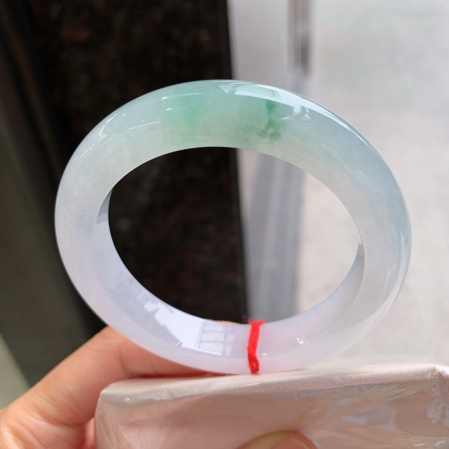 正圈冰飘花 无瑕 尺寸：54/10.7/9.5  清爽