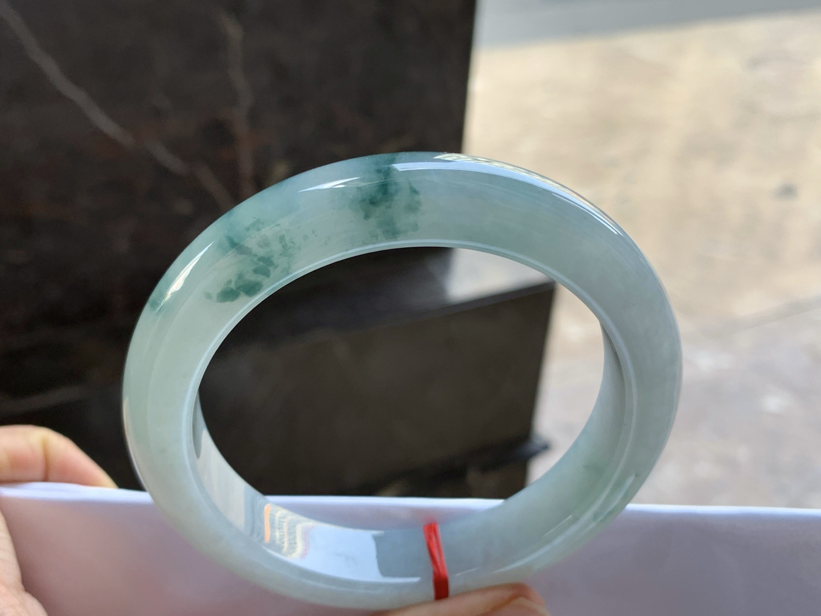 62-12.7-9.8

蓝花大圈手镯^_^飘花浓郁 鲜艳