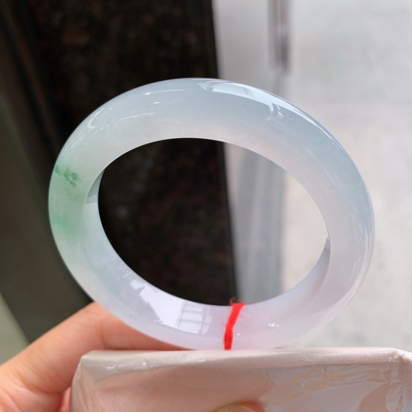 正圈冰飘花 无瑕 尺寸：54/10.7/9.5  清爽