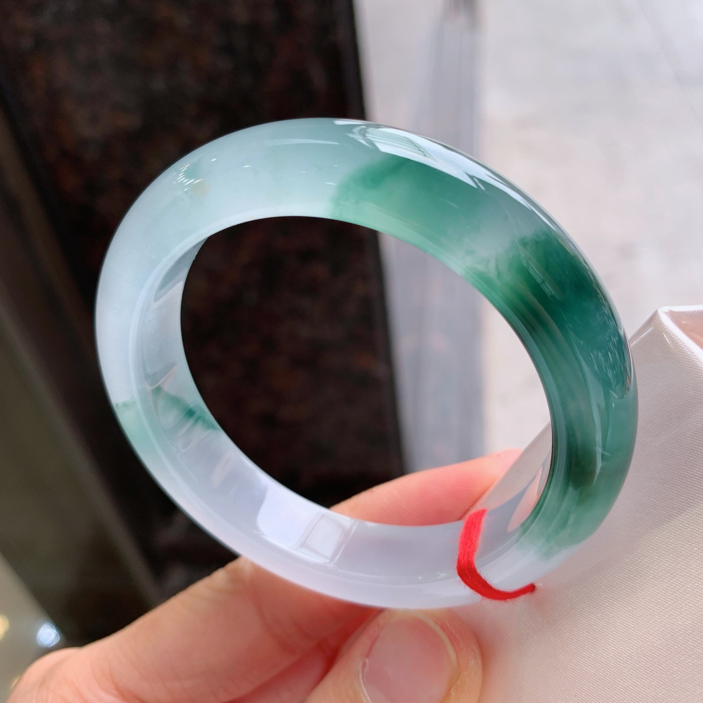 1#正圈高冰飘花 尺寸：54.2/11.7/8.9