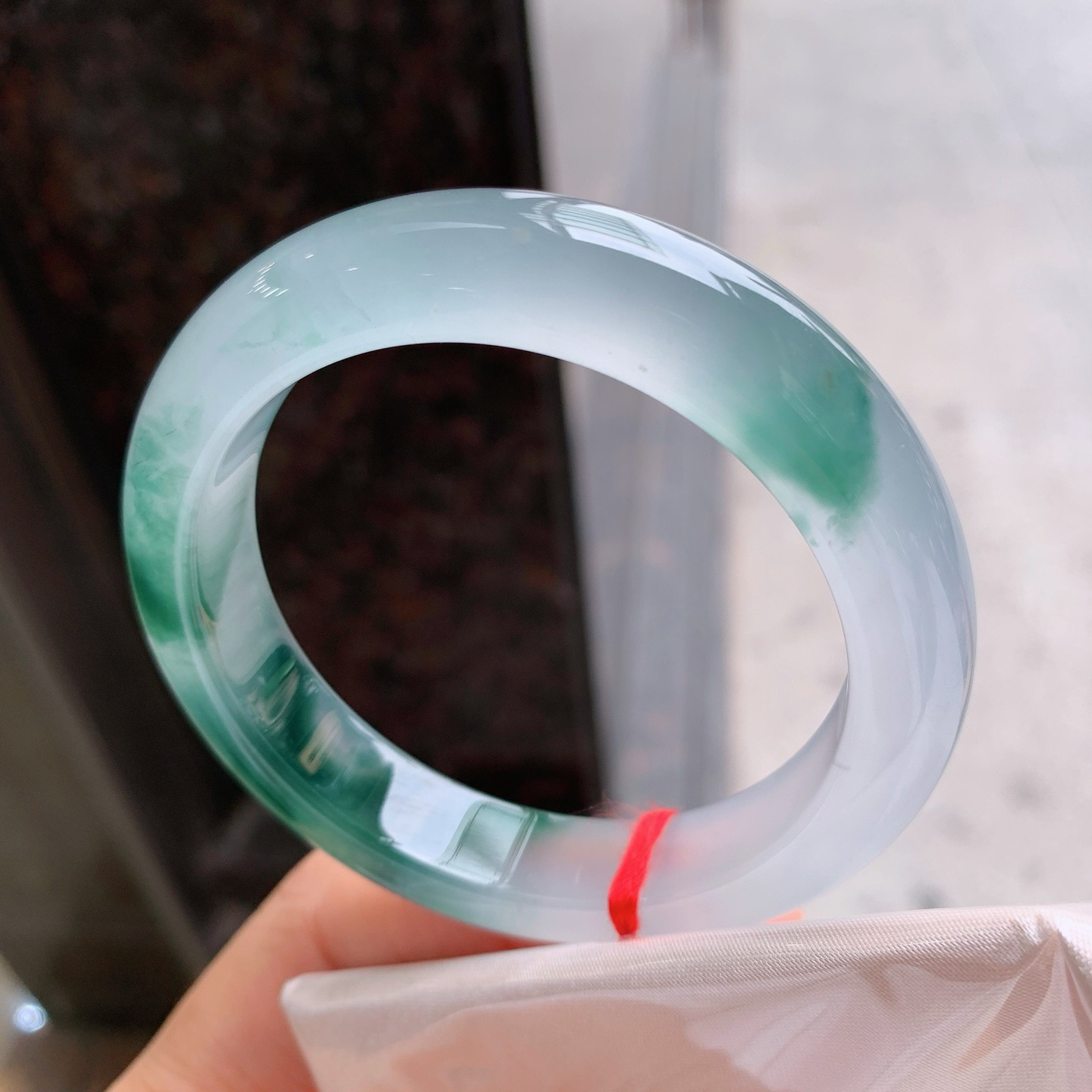 1#正圈高冰飘花 尺寸：54.2/11.7/8.9