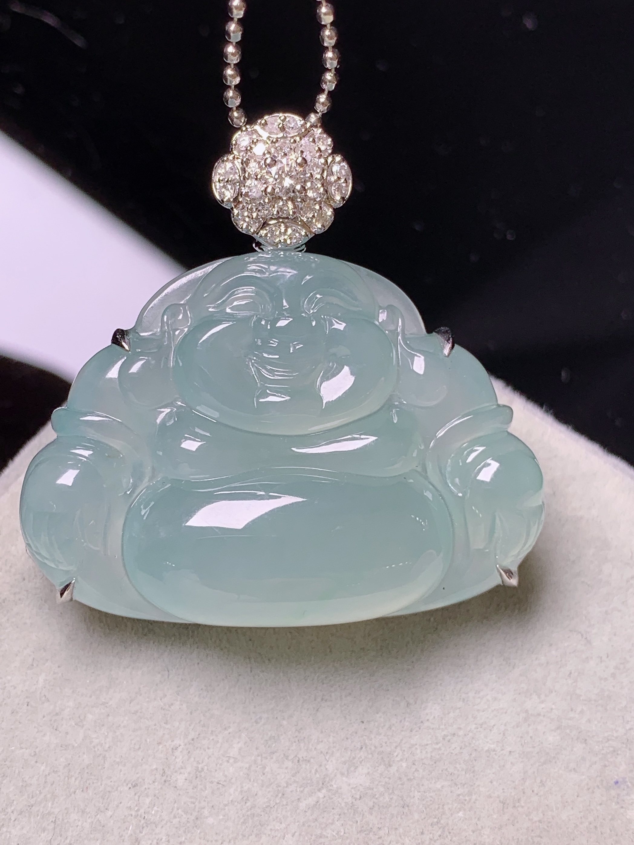 18k金钻镶嵌冰种晴底佛公吊坠 玉质细腻 色泽艳丽清新 水润亮眼 整体尺寸32.3*33.5*10.8b7