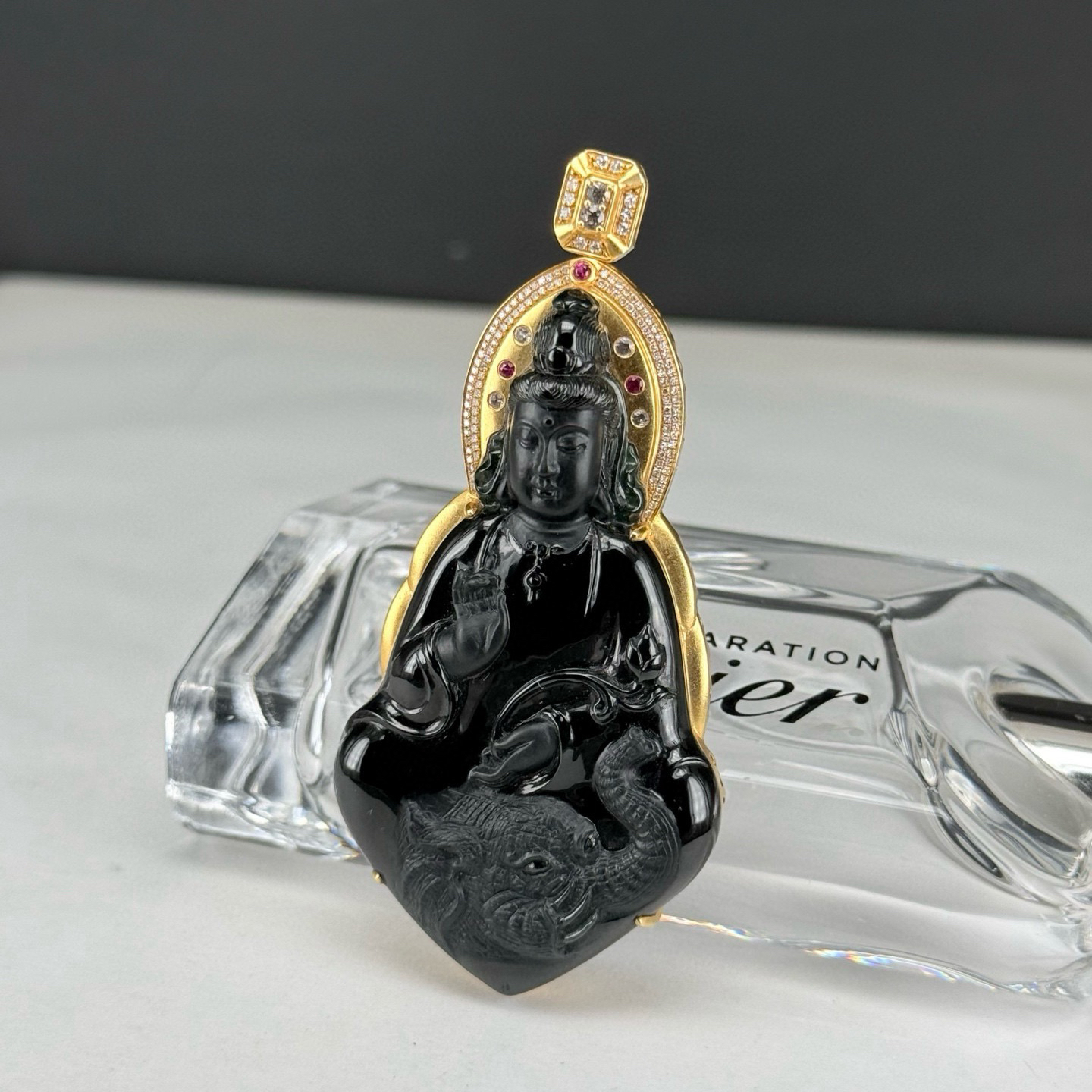 精品18k墨翠普贤菩萨 种好色正 黑度极好 打灯通透 油性十足 尺寸75.3