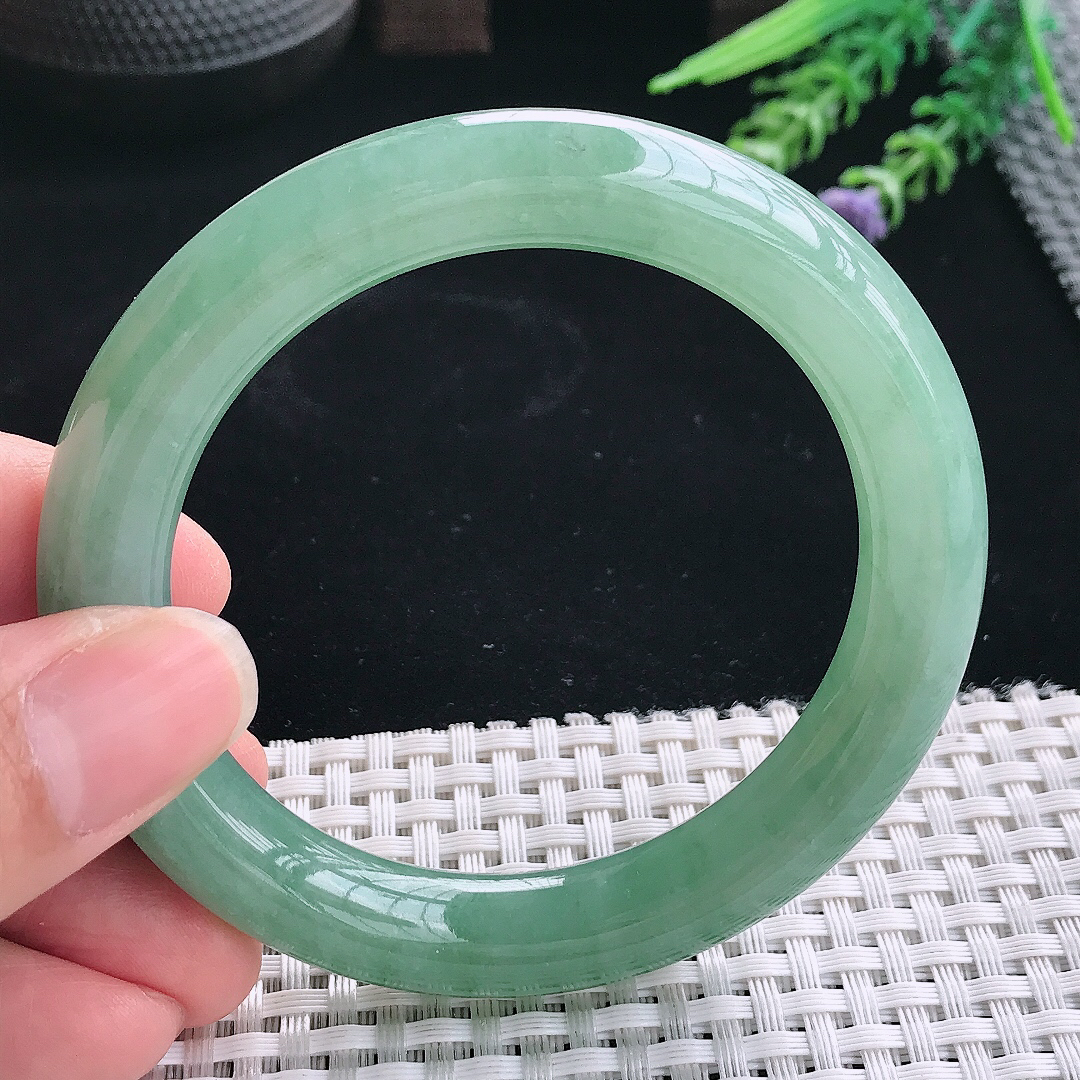 实拍A货翡翠57/10.9/10.6老坑冰润起胶满绿圆条手镯翡翠玉镯手环