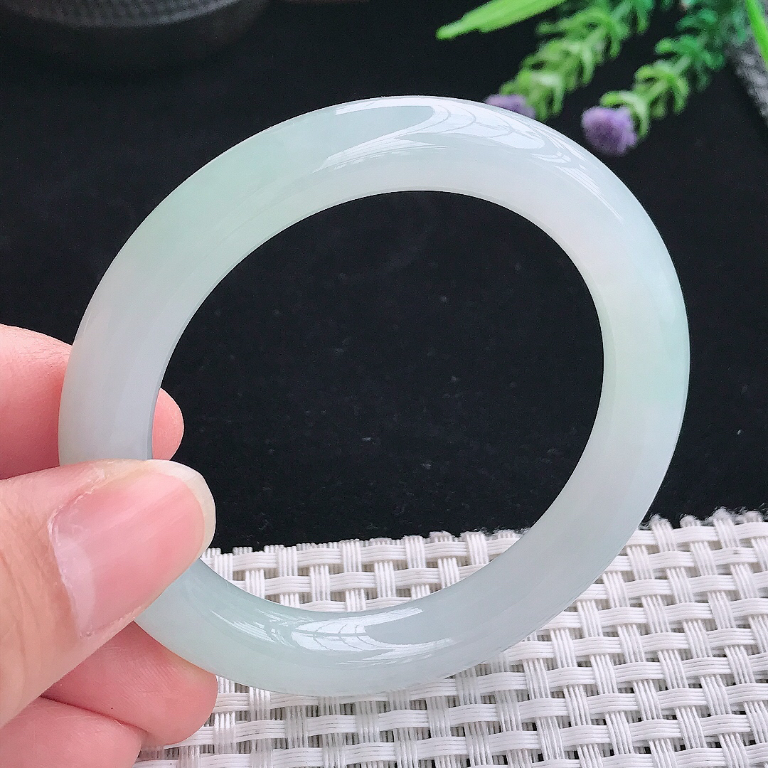 实拍A货翡翠52.2/9.5老坑冰胶果冻冰纯晴底圆条手镯翡翠玉镯手环