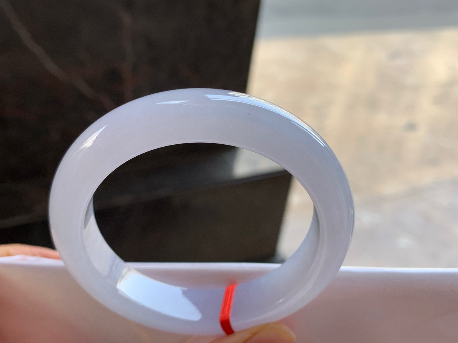 53.5-12.5-8.8

淡紫手镯^_^水润清新