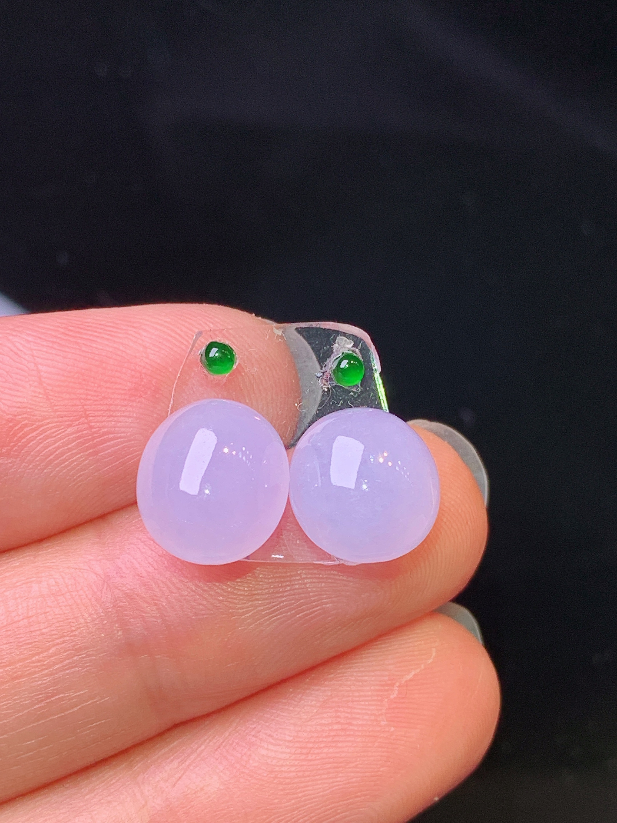 镶嵌款 紫罗兰蛋面一对 玉质细腻 色泽艳丽清新 水润亮眼 整体尺寸10*8.8*5.3*2x