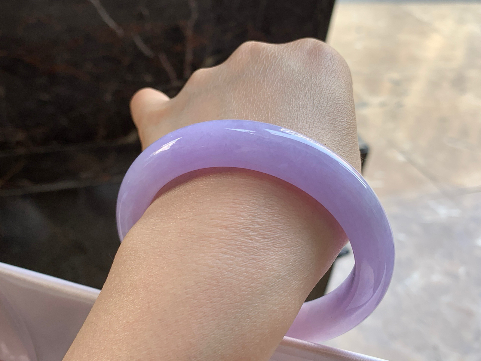 59.5-12.5-10

紫罗兰手镯^_^大圈 鲜艳 玉质温润