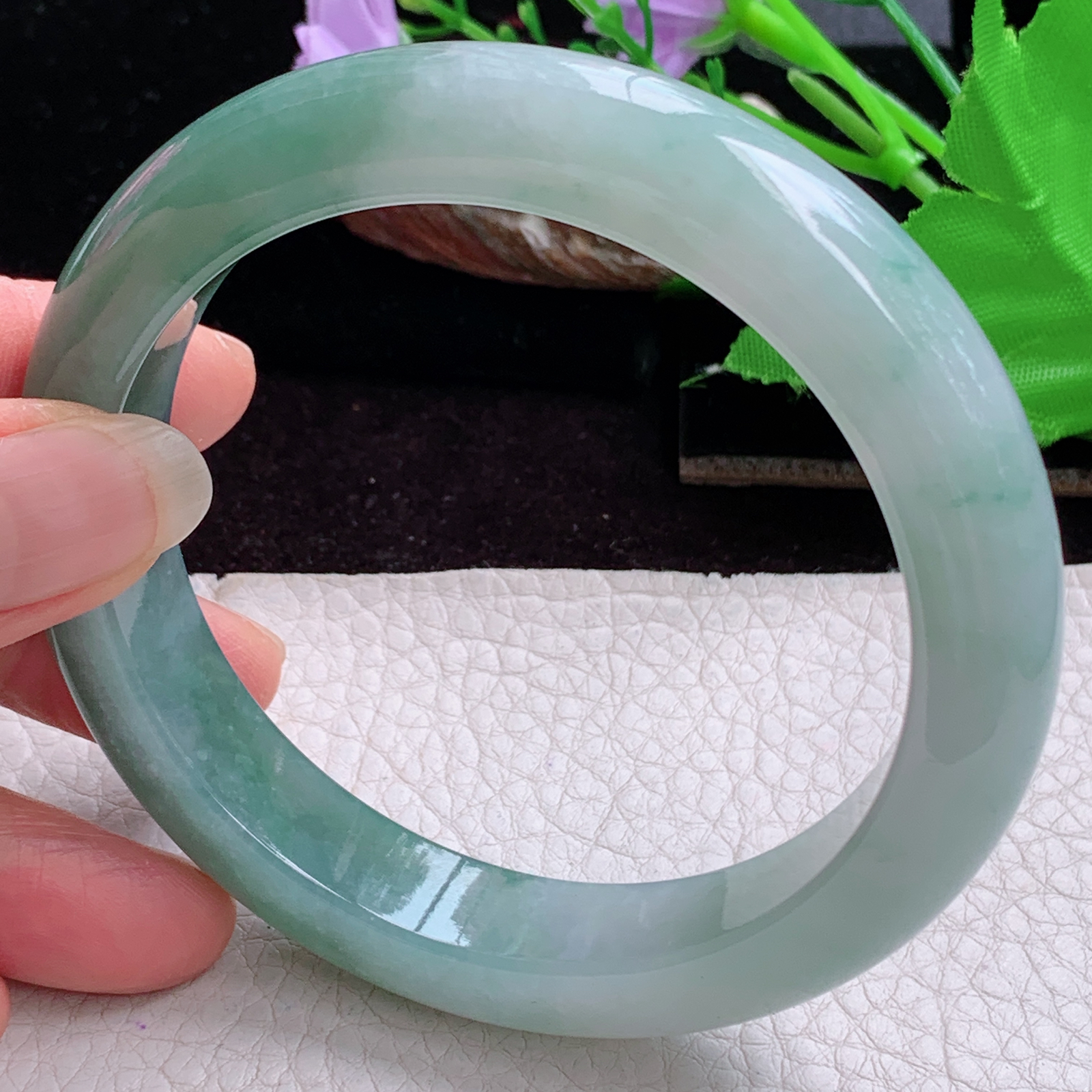 xc大圈口63.8*13*10招财镯 天然缅甸翡翠手镯冰胶半山水正圈玉镯子