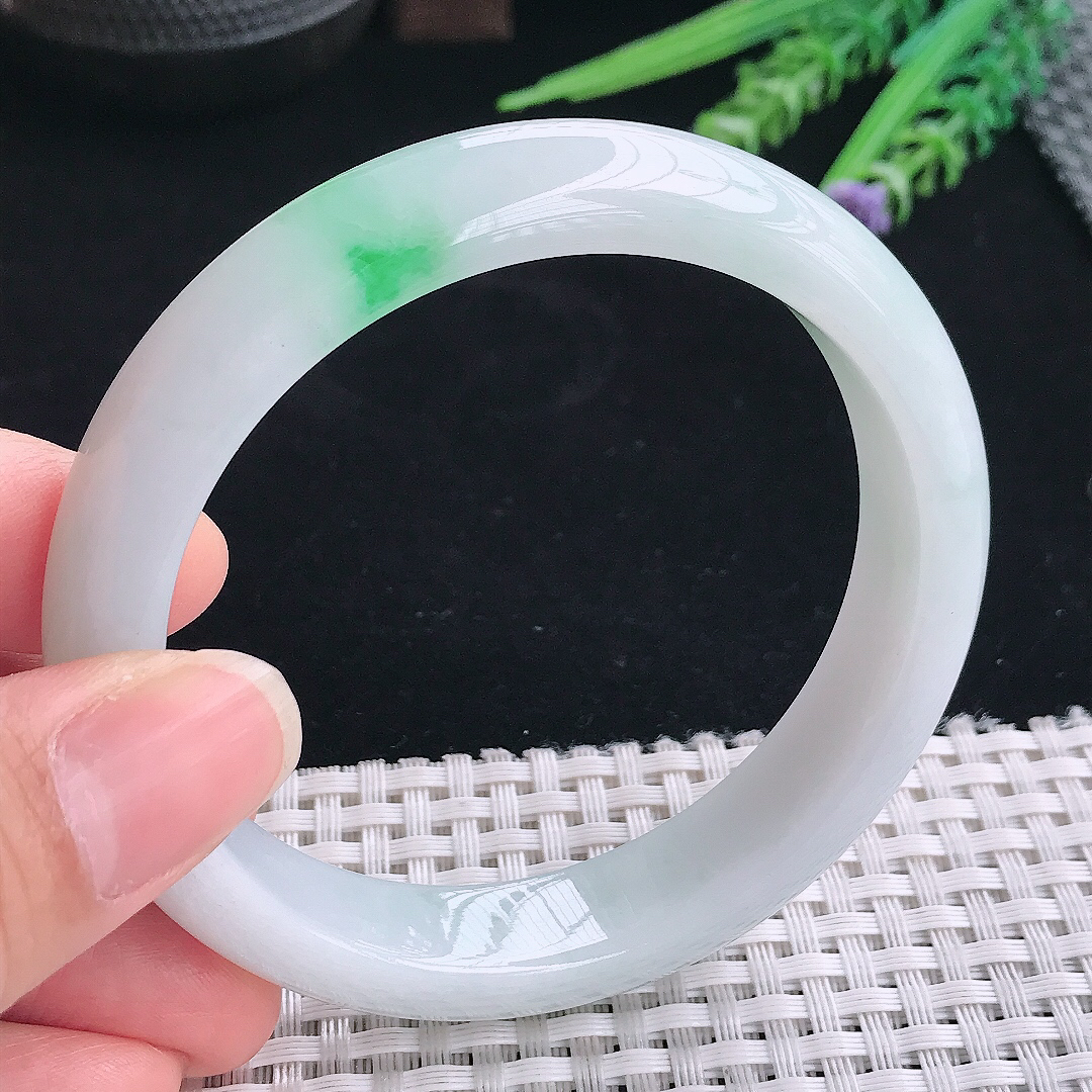 实拍A货翡翠59.8/12.9/8.3老坑冰润白底青手镯飘阳绿翡翠玉镯手环